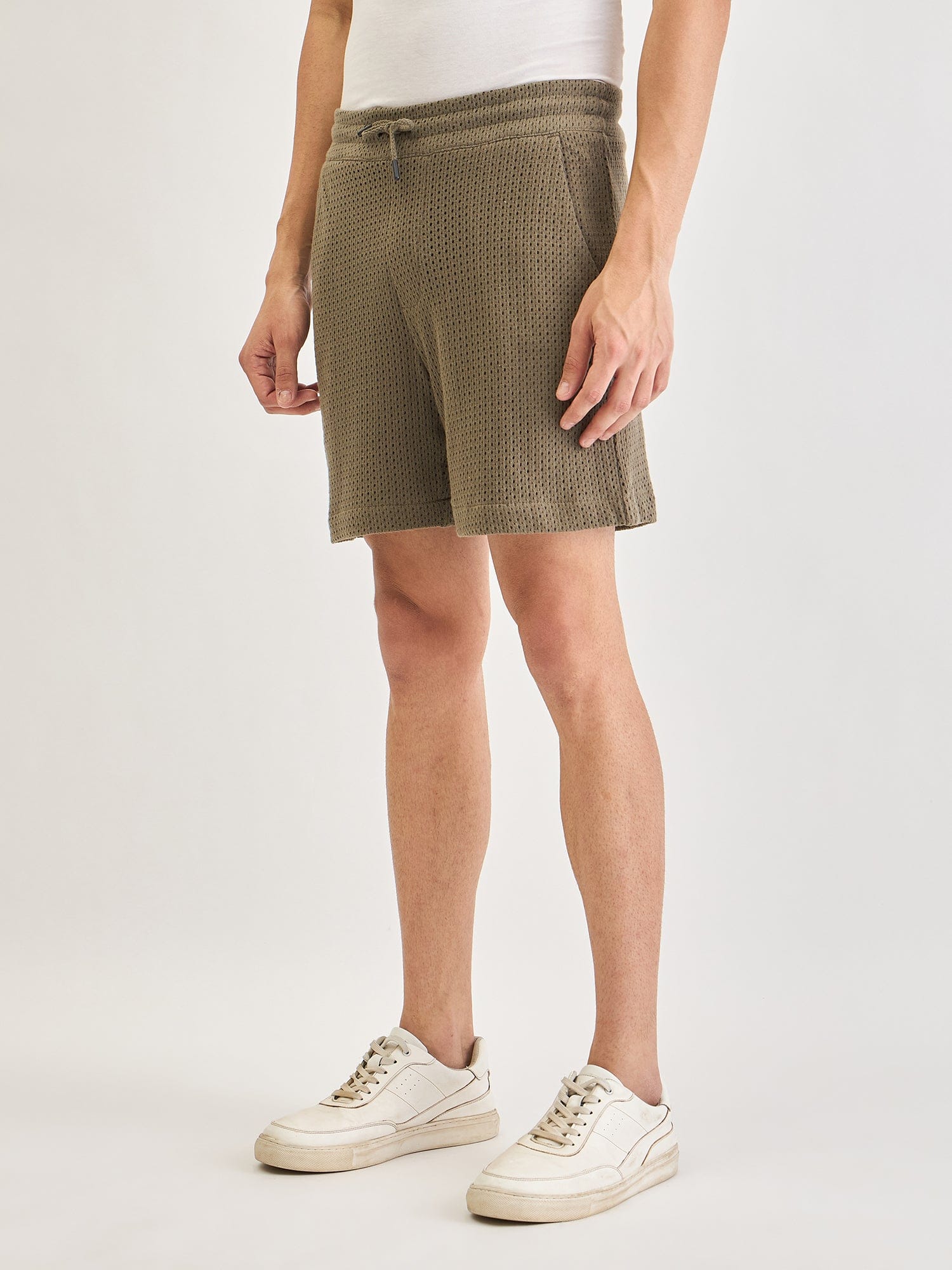 Lindbergh Men Green Loose Fit Solid Shorts