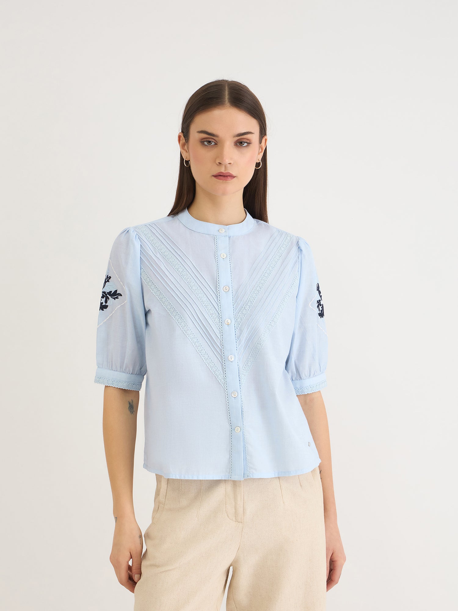 Elle Women Blue Embroidered Collar Top