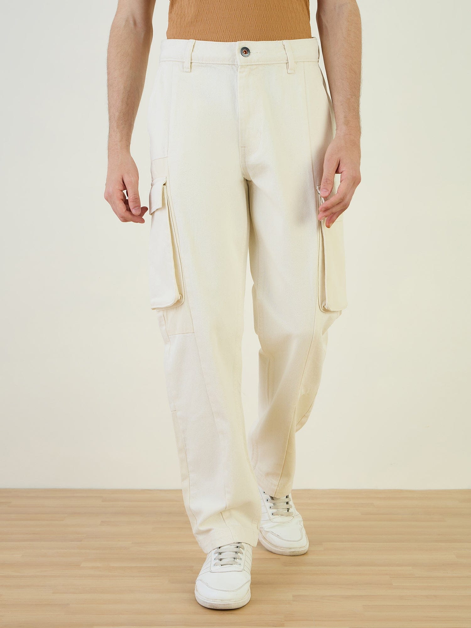 Iconic Men Beige Cargo Fit Solid Cargo Trouser