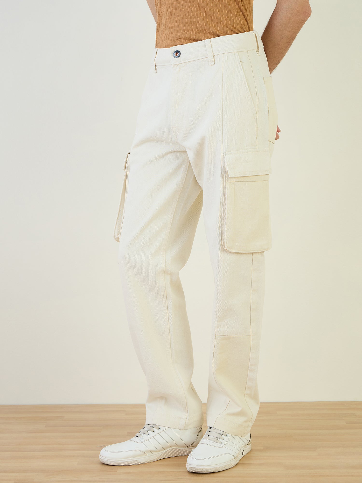 Iconic Men Beige Cargo Fit Solid Cargo Trouser