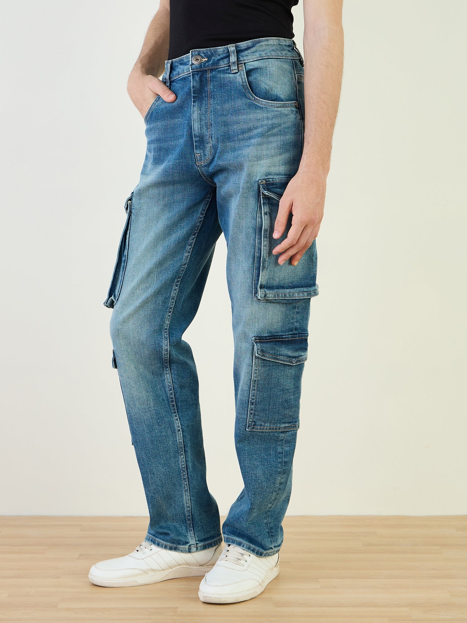 Iconic Men Blue Cargo Fit Solid Jeans