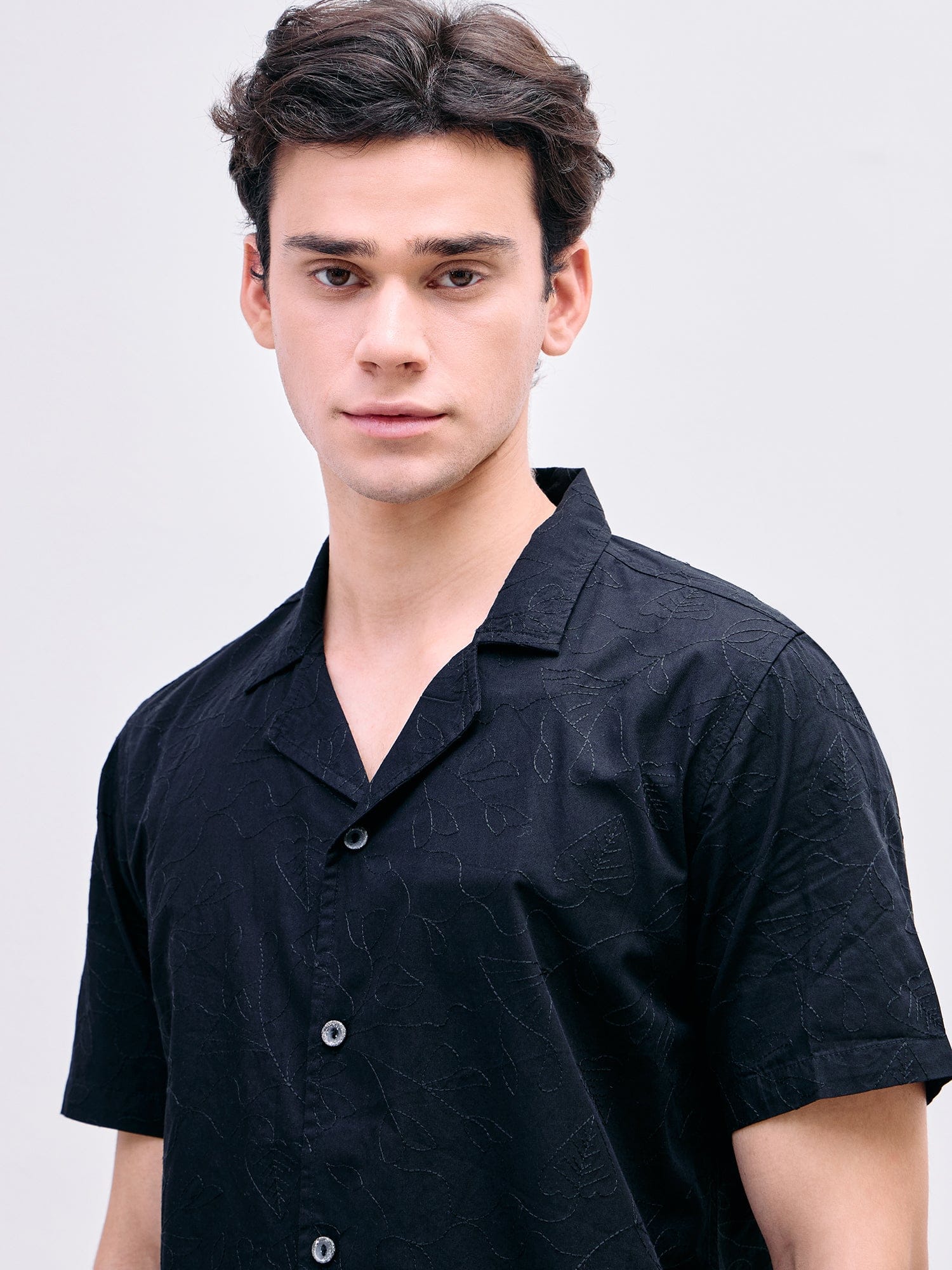 Iconic Men Black Solid Resort Collar Shirt