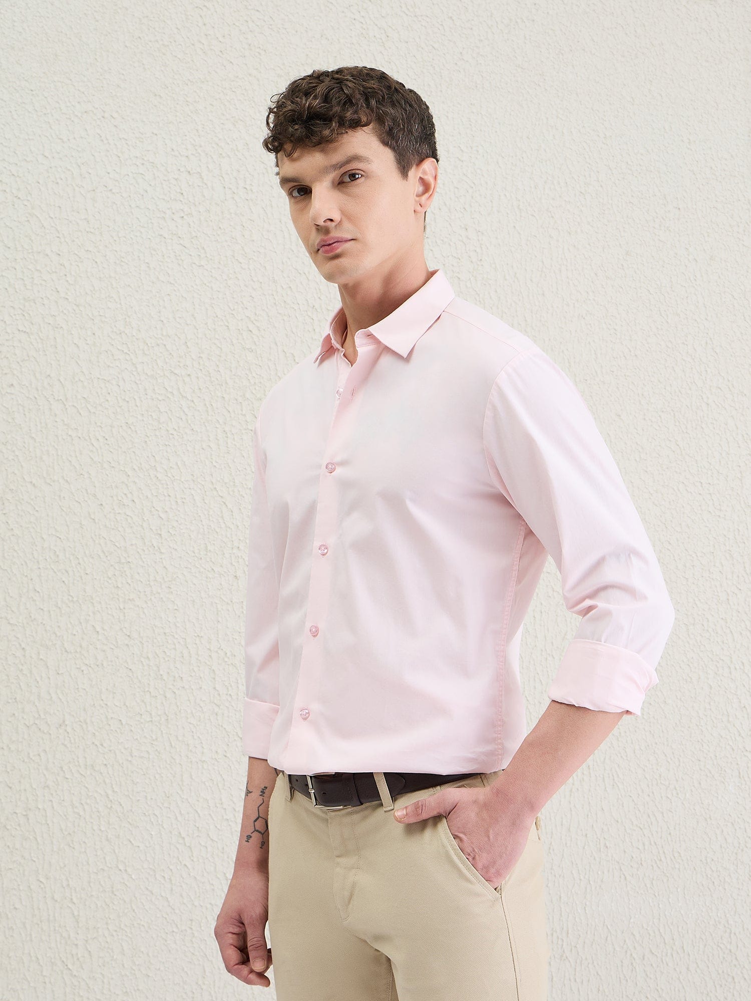 Iconic Men Pink Solid Collar Shirt