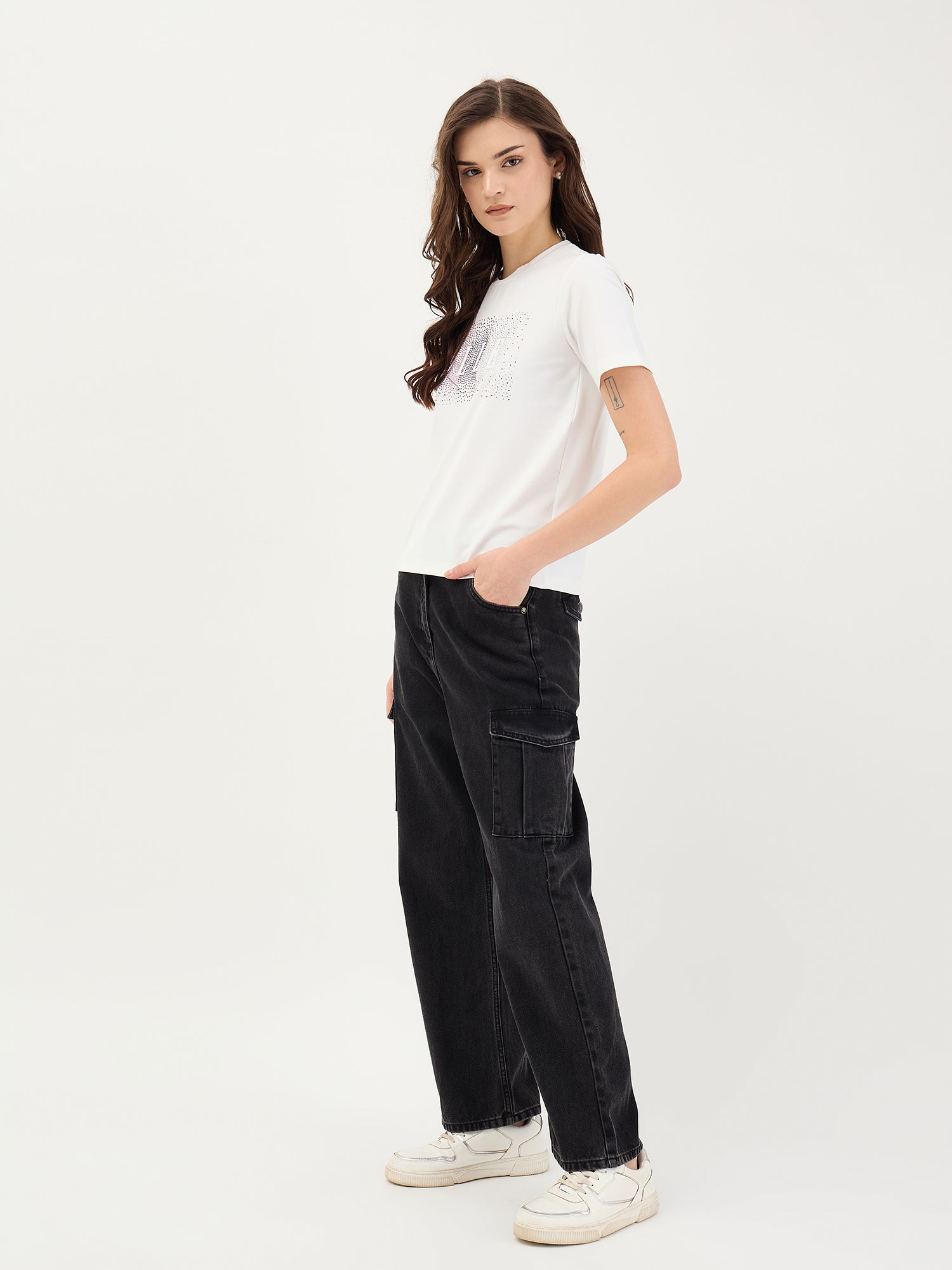 Elle Women Black Cargo Fit Solid Jeans