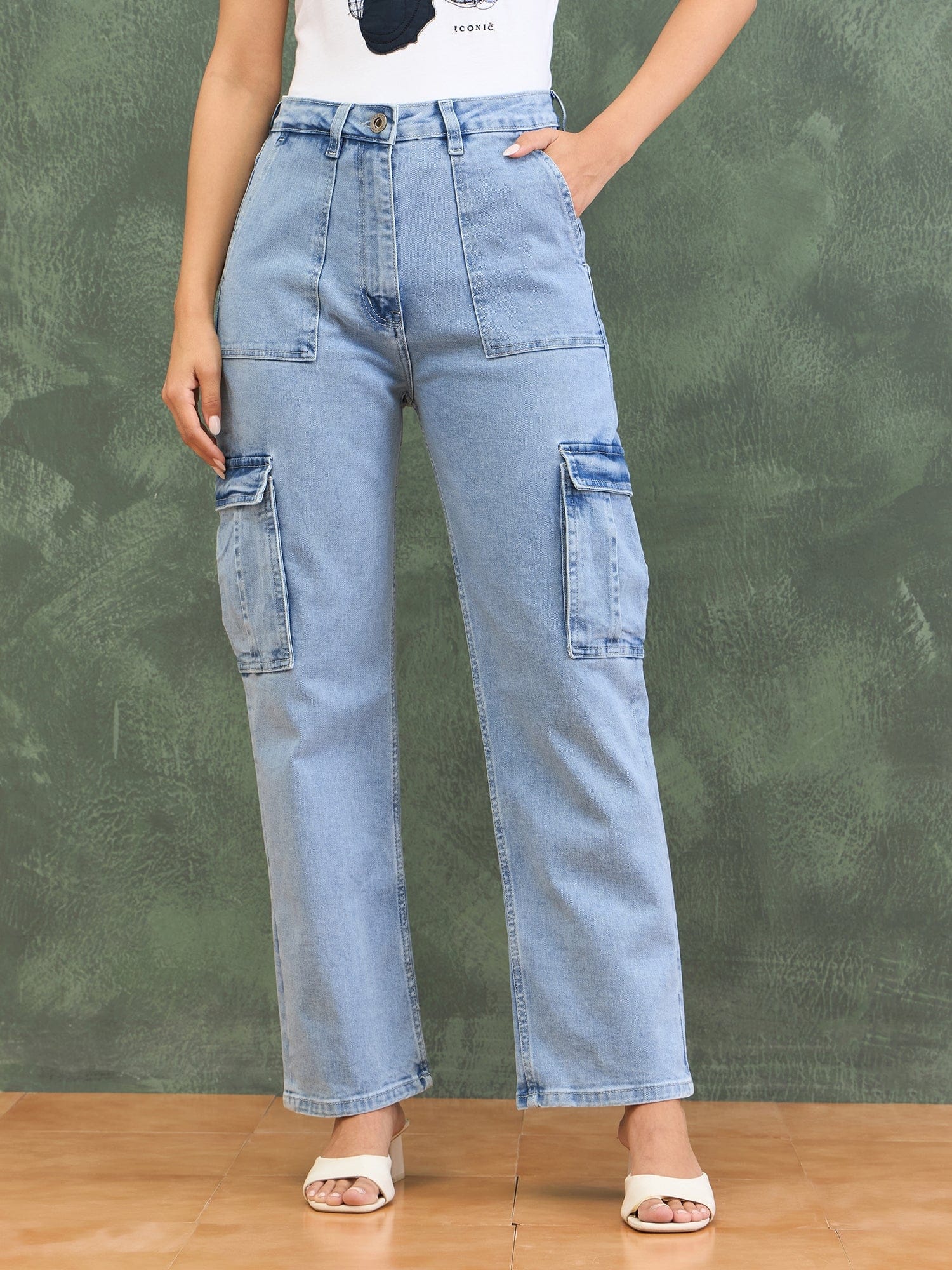 Shop Iconic Women Blue Straight Fit Solid Jeans Online