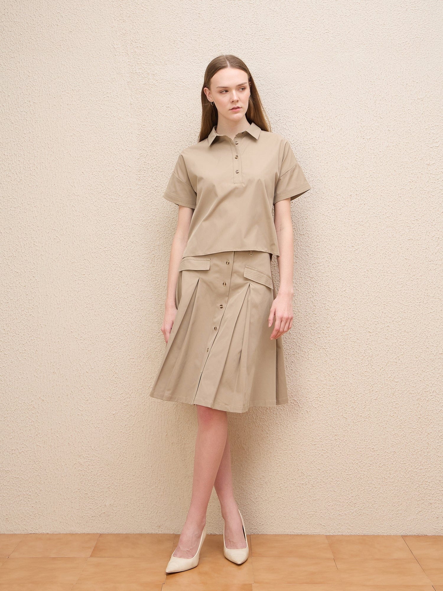 Iconic Women Beige Solid Collar Top