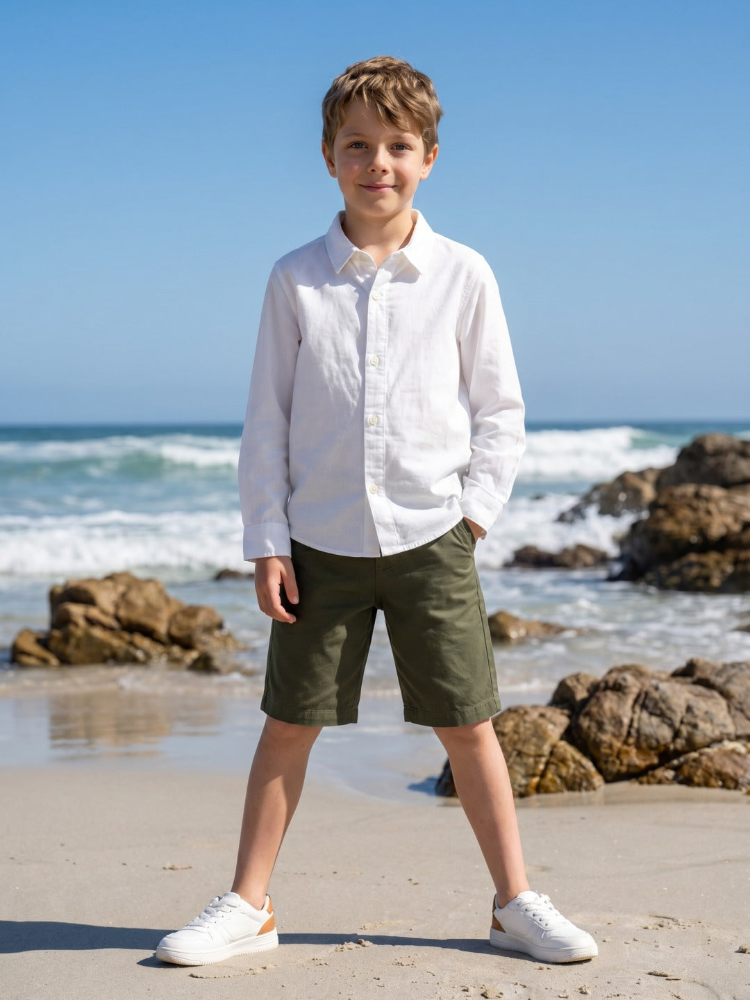 Blue Giraffe Boys Green Regular Fit Solid Shorts