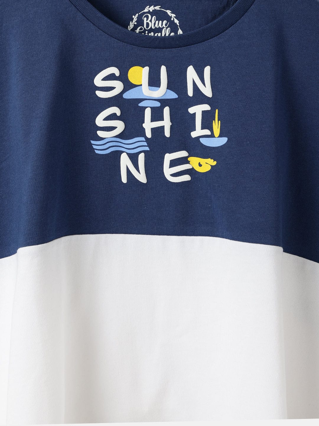 Blue Giraffe Girls Blue Solid Round Neck TShirt