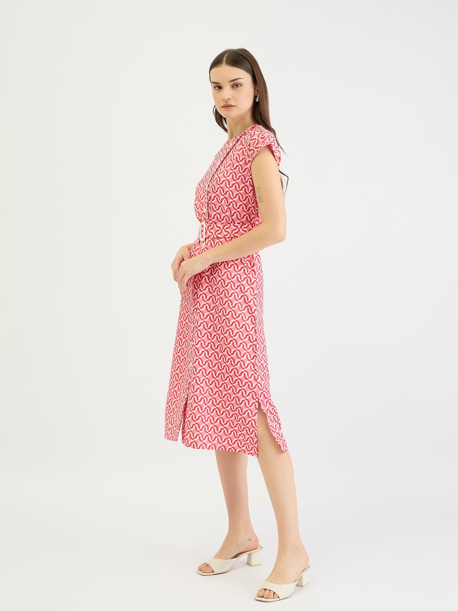 Elle Women Pink Printed Round Neck Dress