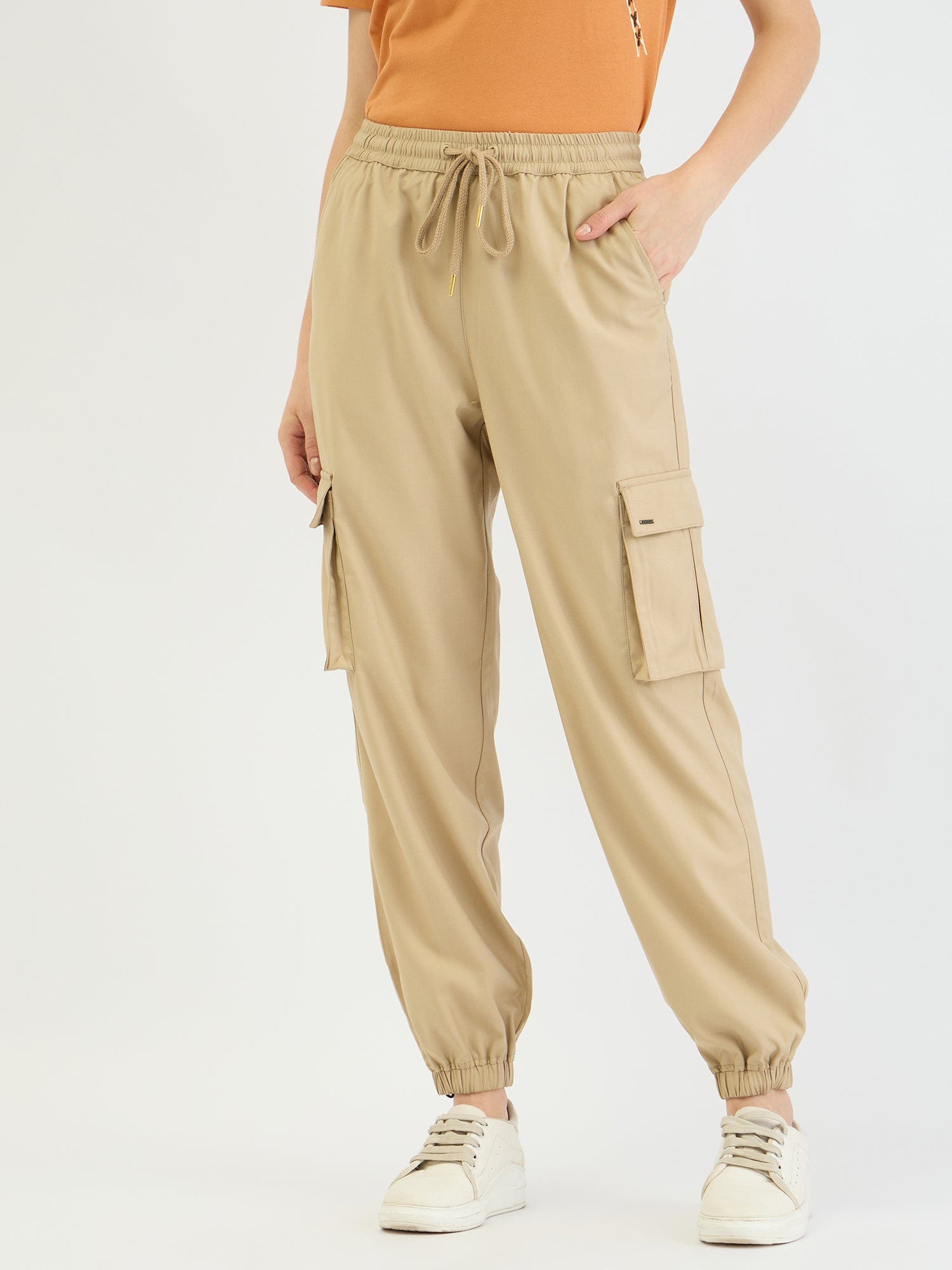 Elle Women Beige Cargo Fit Solid Jogger