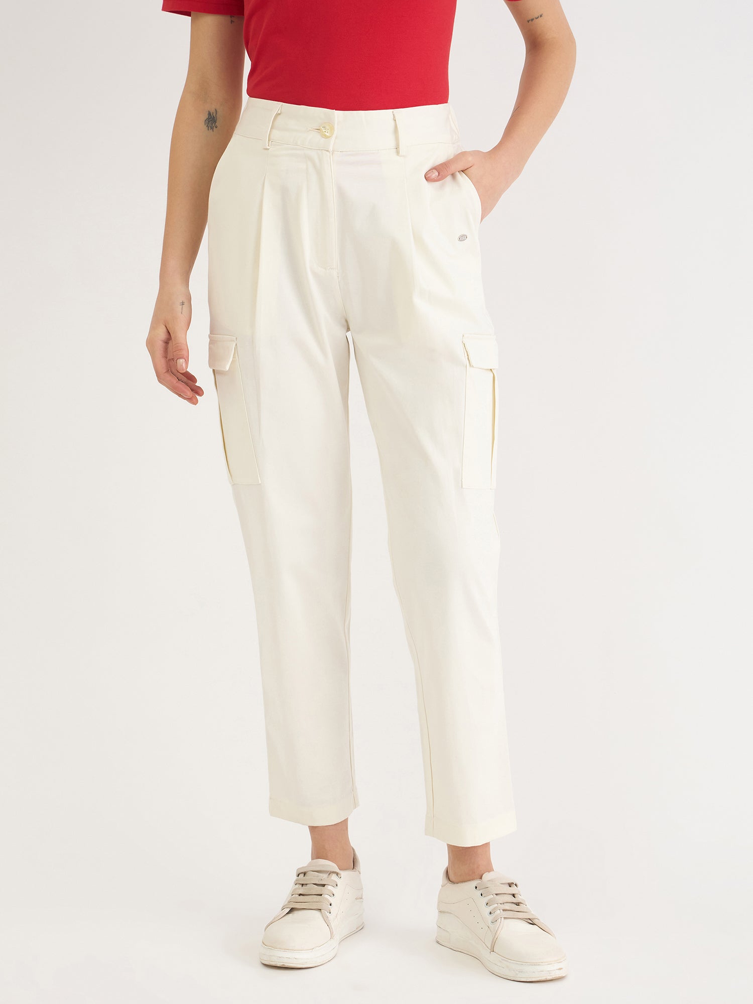 Elle Women White Tapered Fit Solid Cargo Trouser