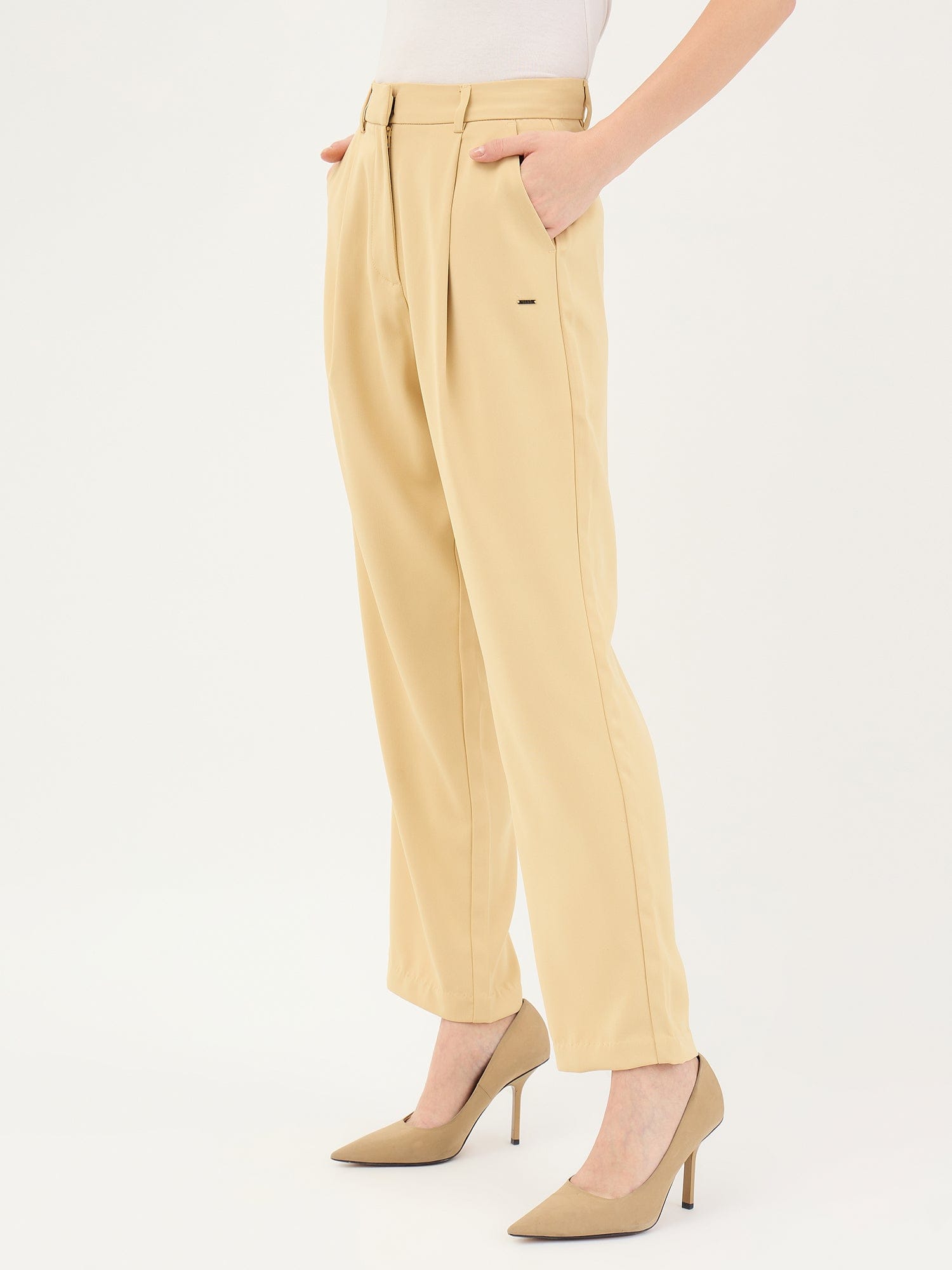 Elle Women Yellow Straight Fit Solid Trouser