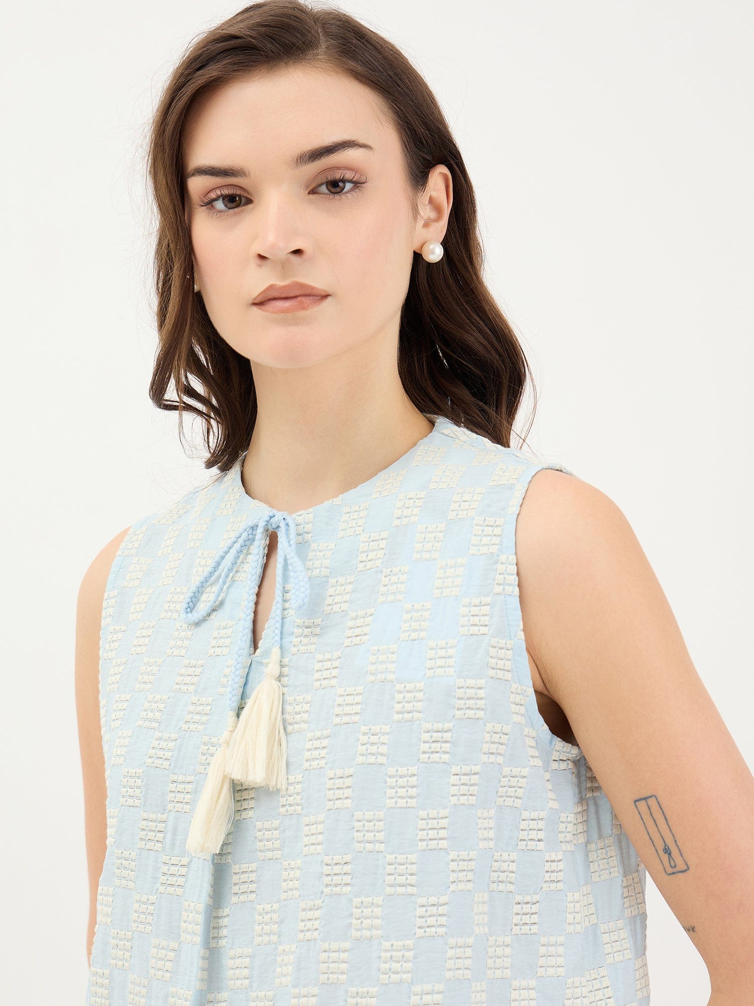 Elle Women Blue Embroidered Collar Top