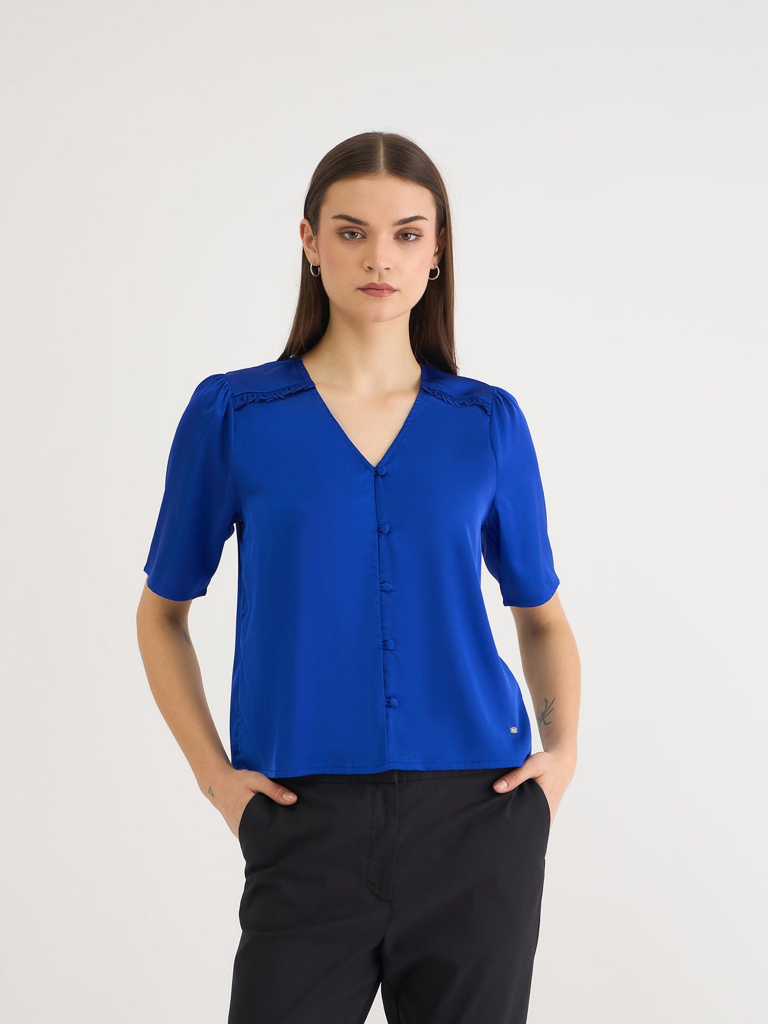 Elle Women Blue Solid V Neck Top