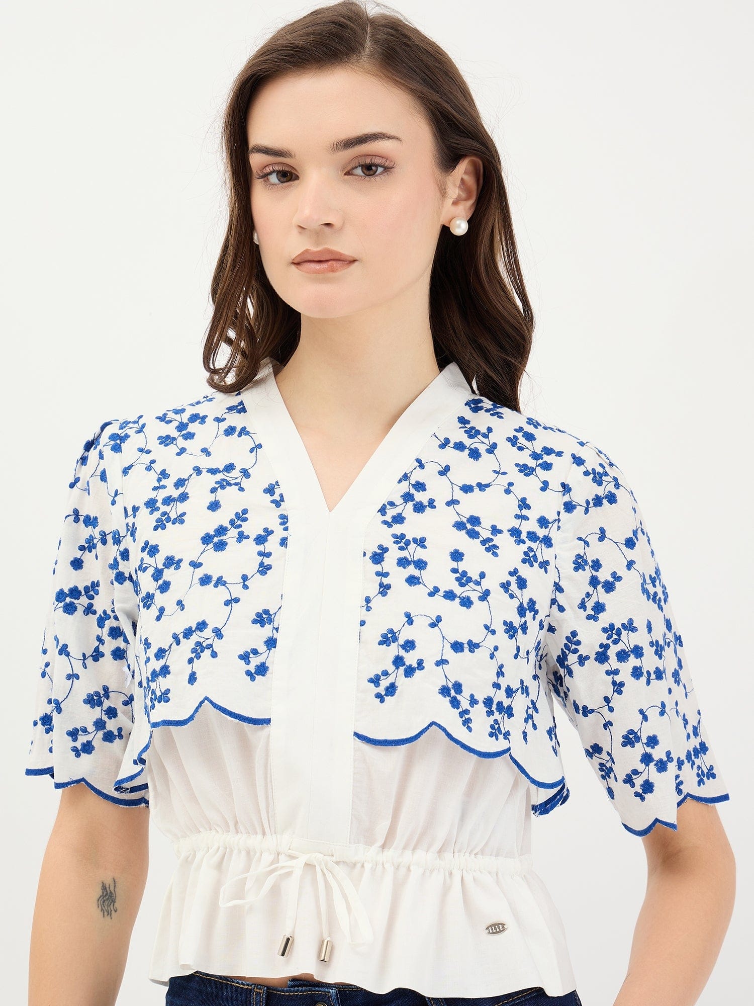 Elle Women White Embroidered V Neck Top