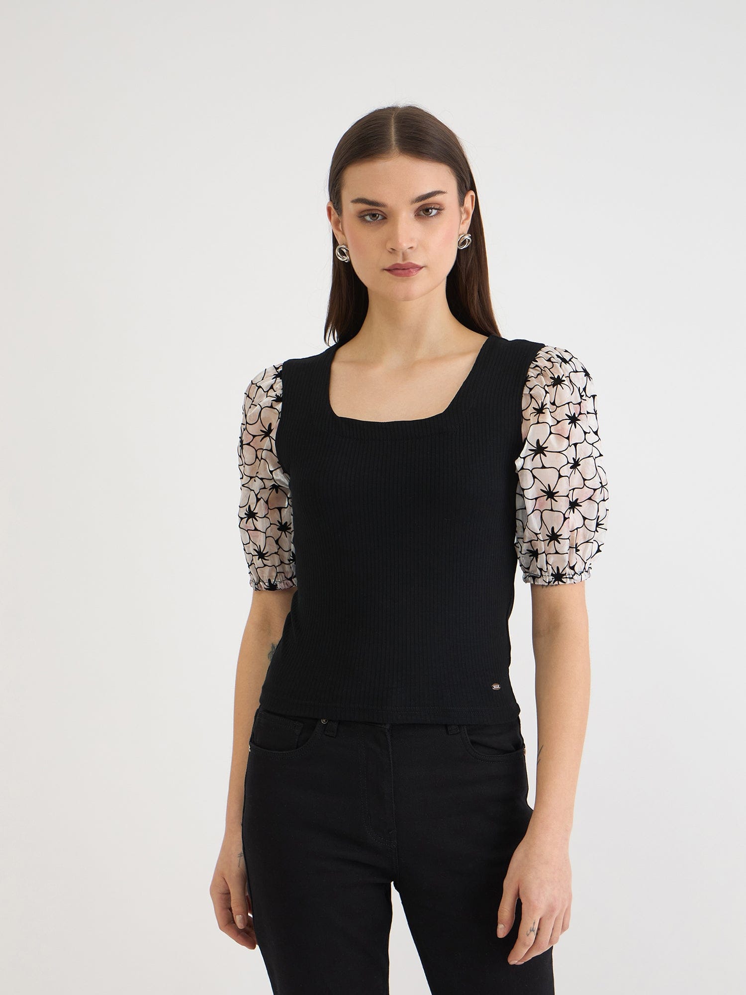 Elle Women Black Solid Square Neck Tshirt