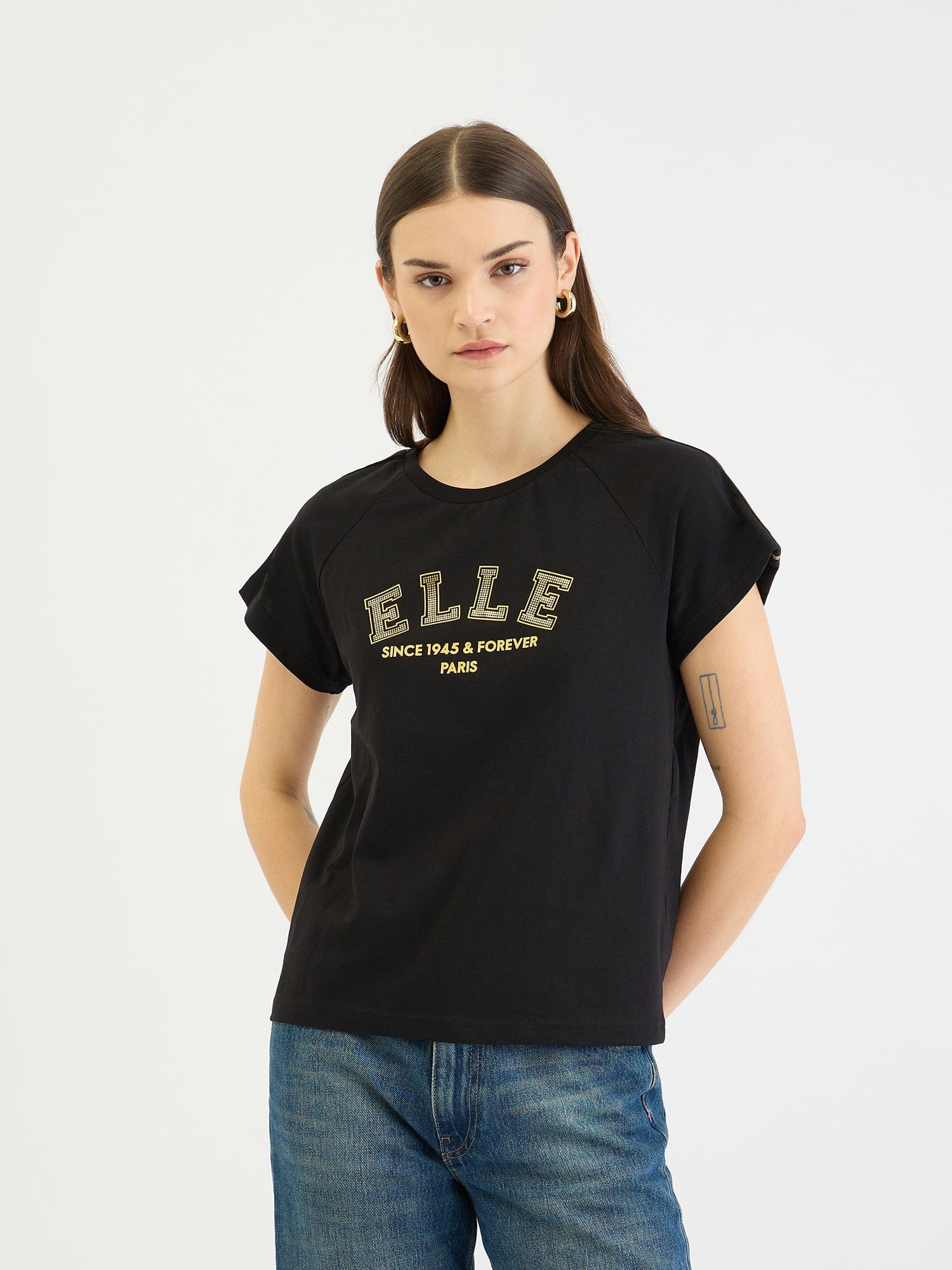 Elle Women Black Solid Crew Neck Tshirt