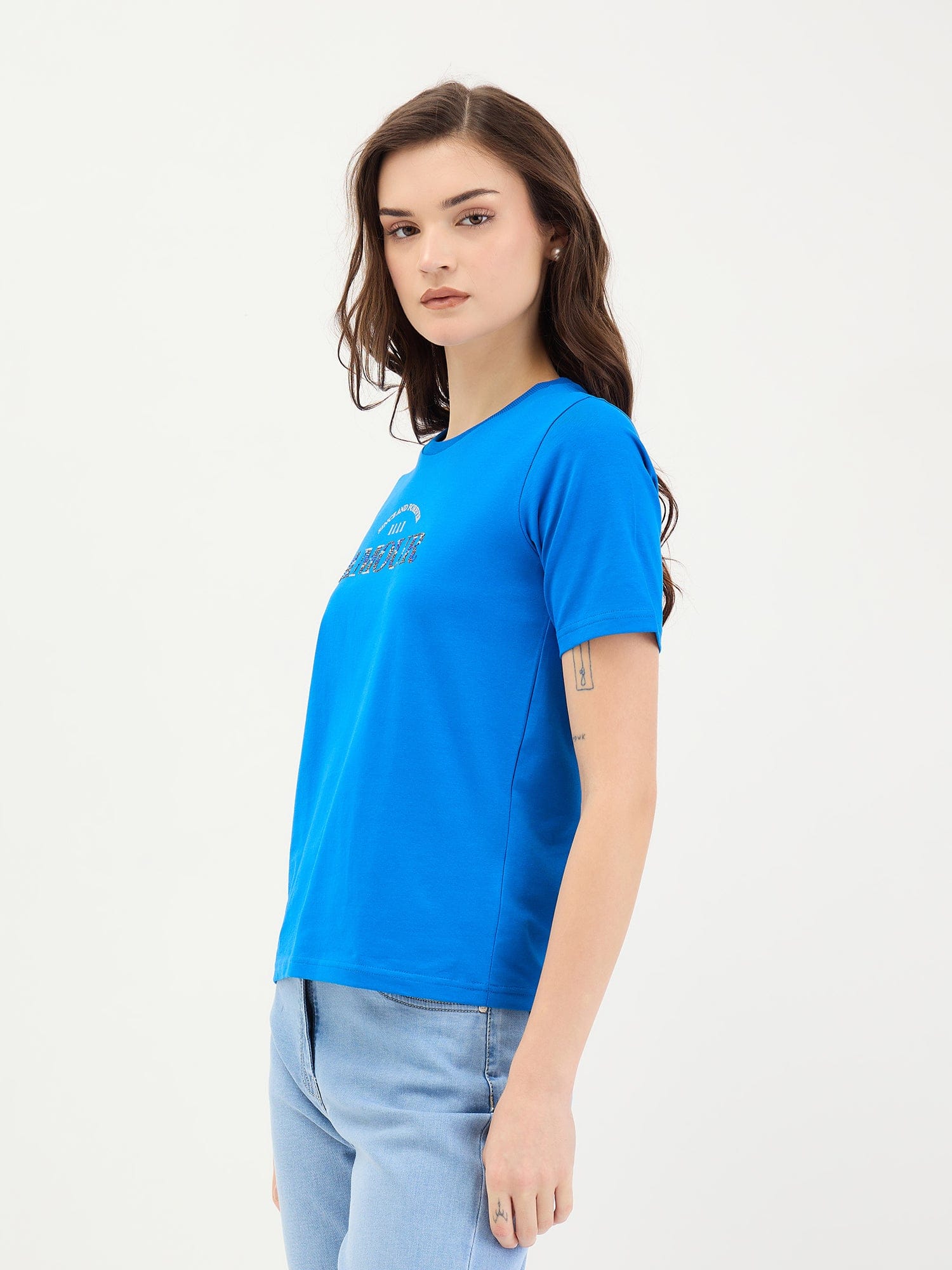 Elle Women Blue Solid Crew Neck TShirt