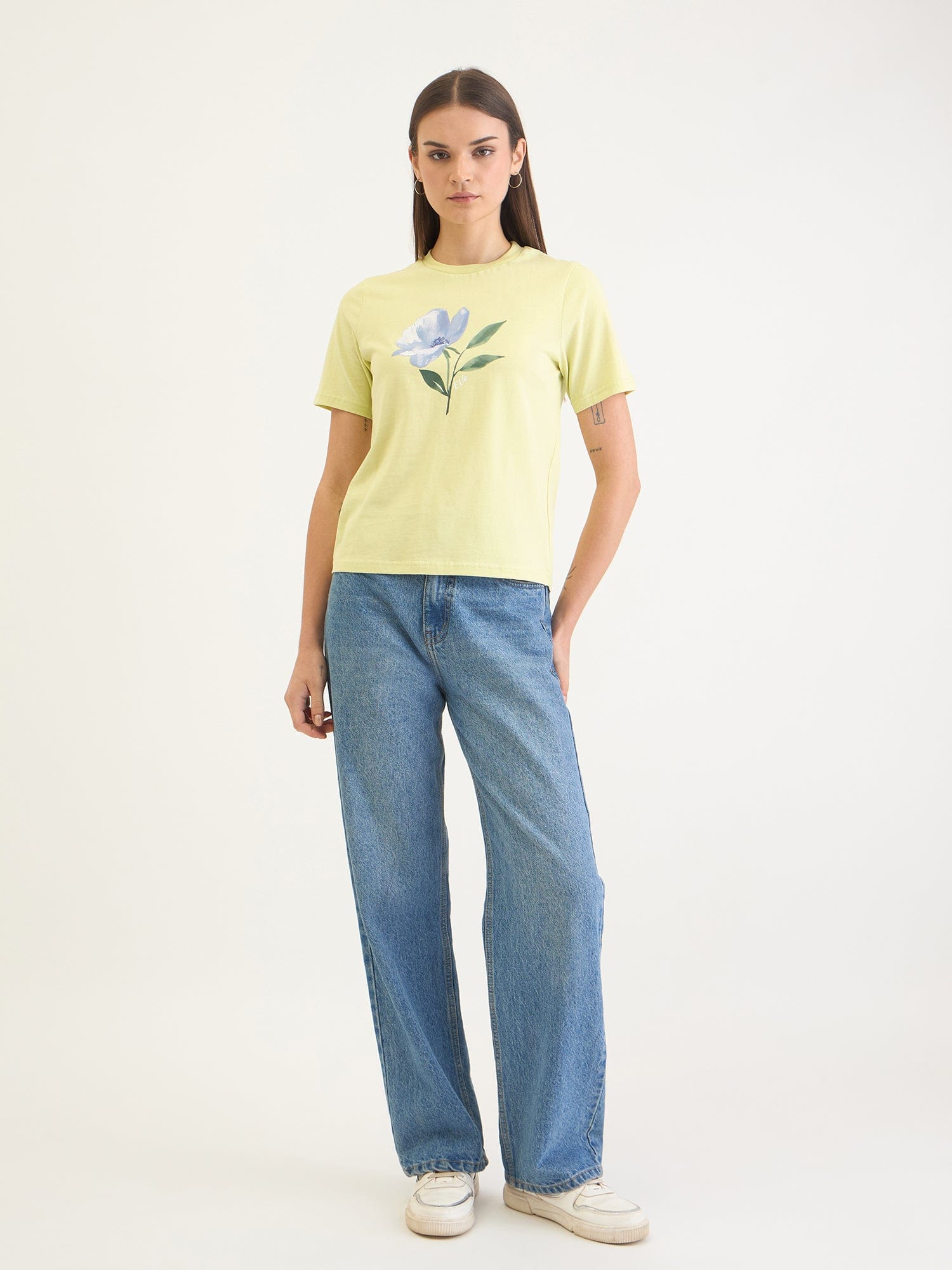 Elle Women Green Solid Crew Neck TShirt