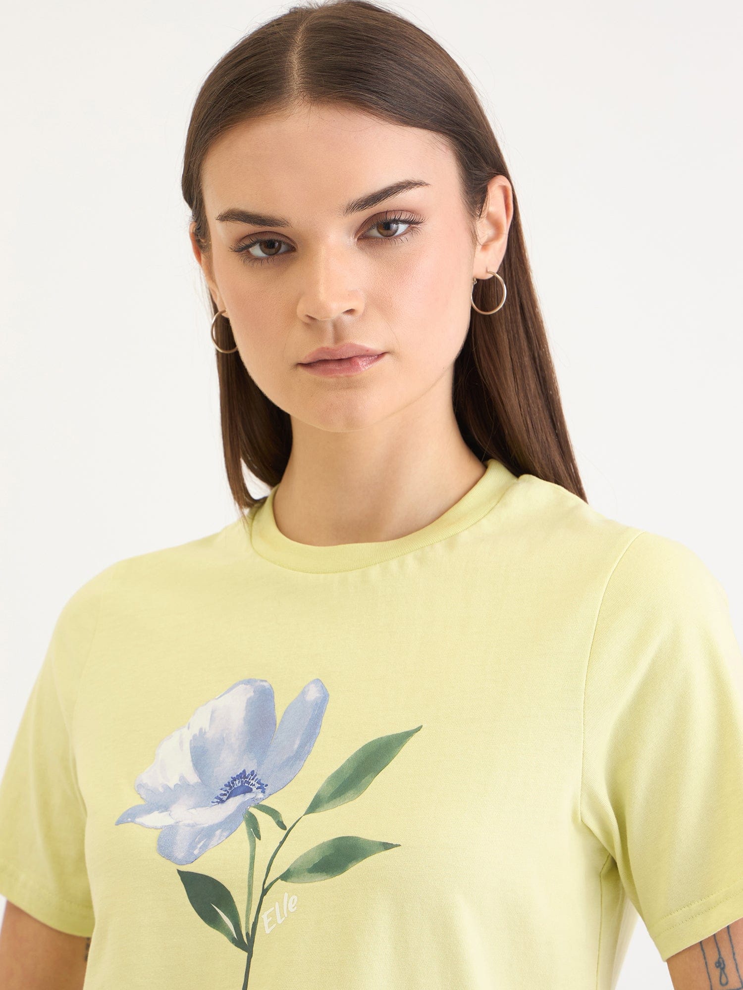 Elle Women Green Solid Crew Neck TShirt