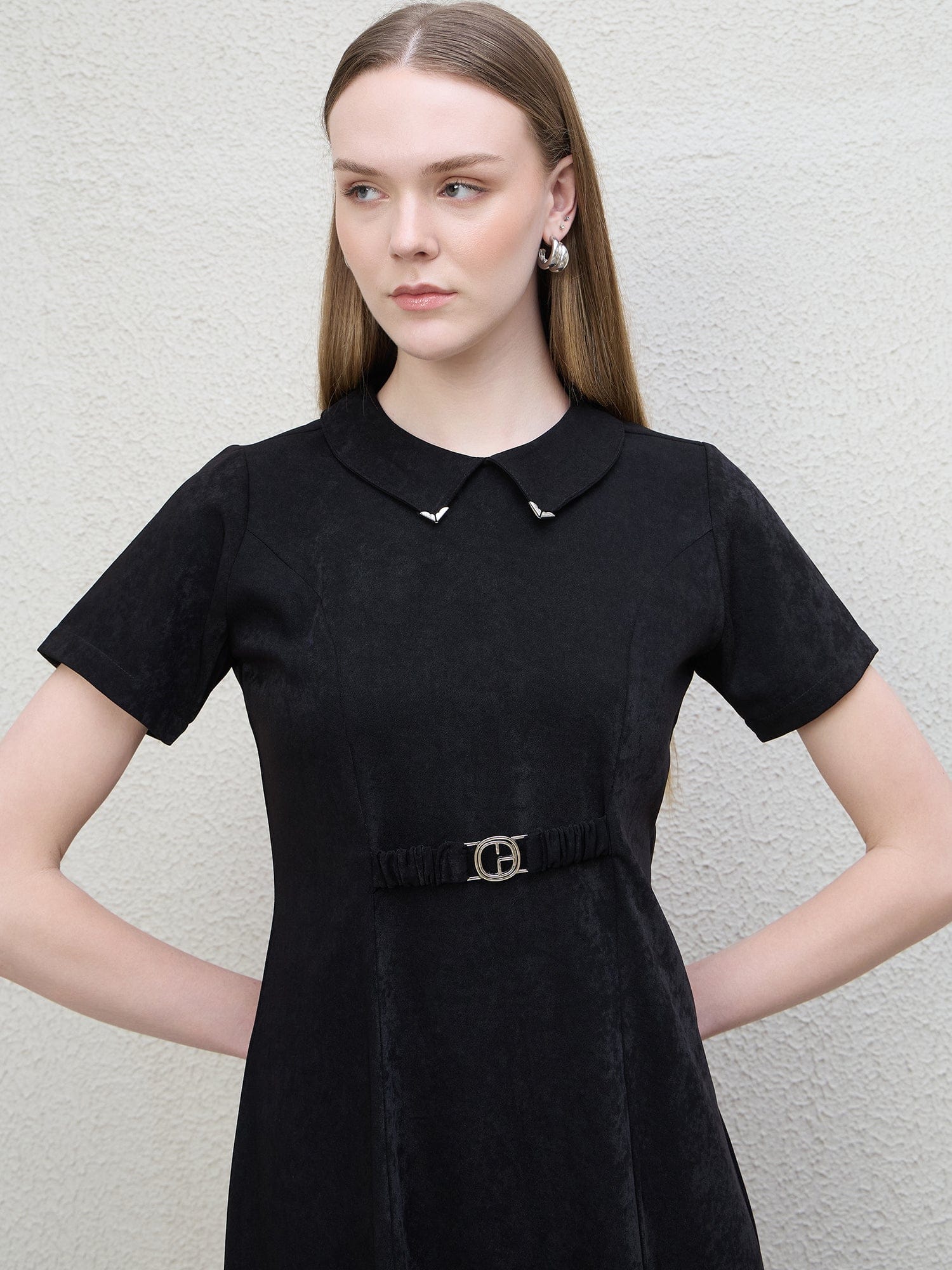 Iconic Women Black Solid Peterpan Collar Dress