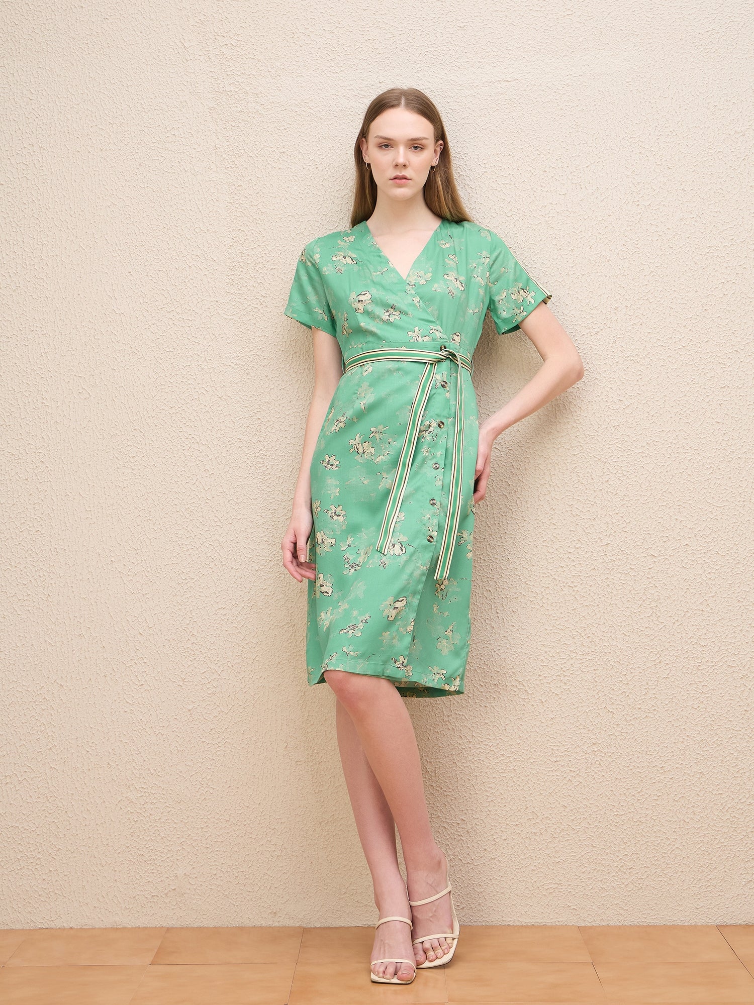 Iconic Women Green Printed Wrap Neck Dress