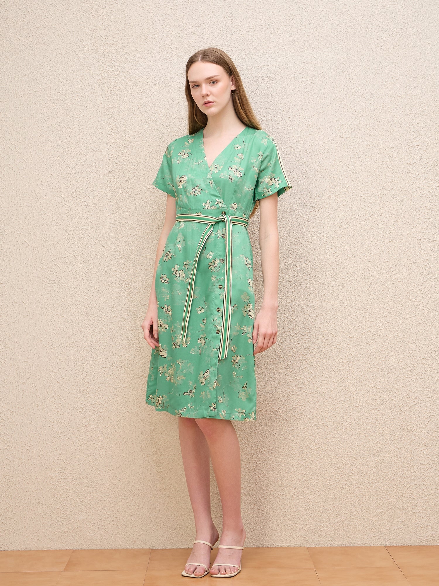 Iconic Women Green Printed Wrap Neck Dress