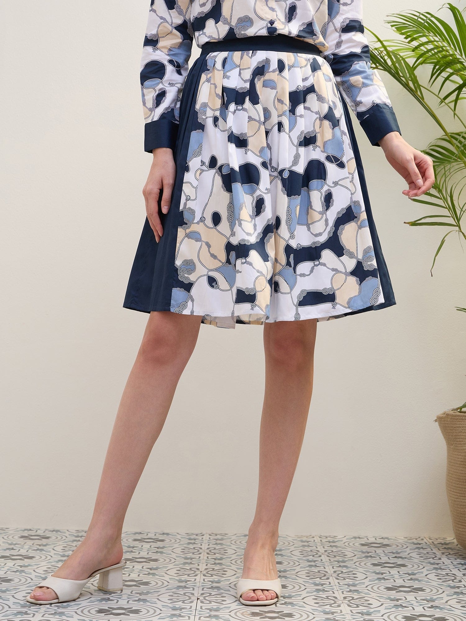 Iconic Women Multi Pleated Printed Skirt