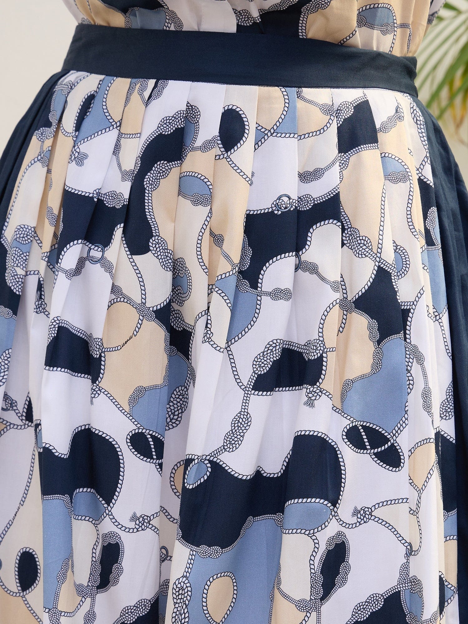 Iconic Women Multi Pleated Printed Skirt