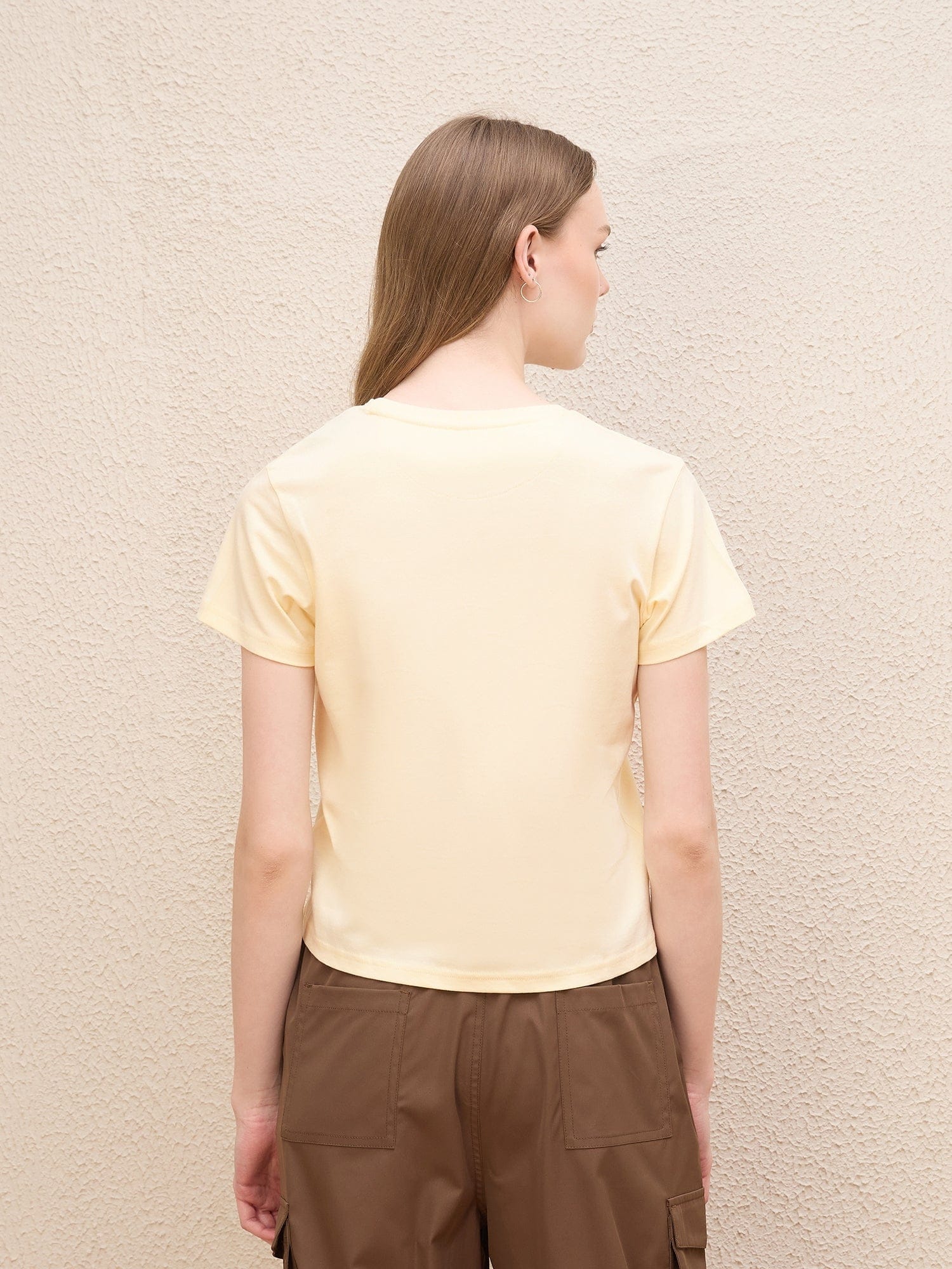 Iconic Women White Solid Crew Neck Tshirt