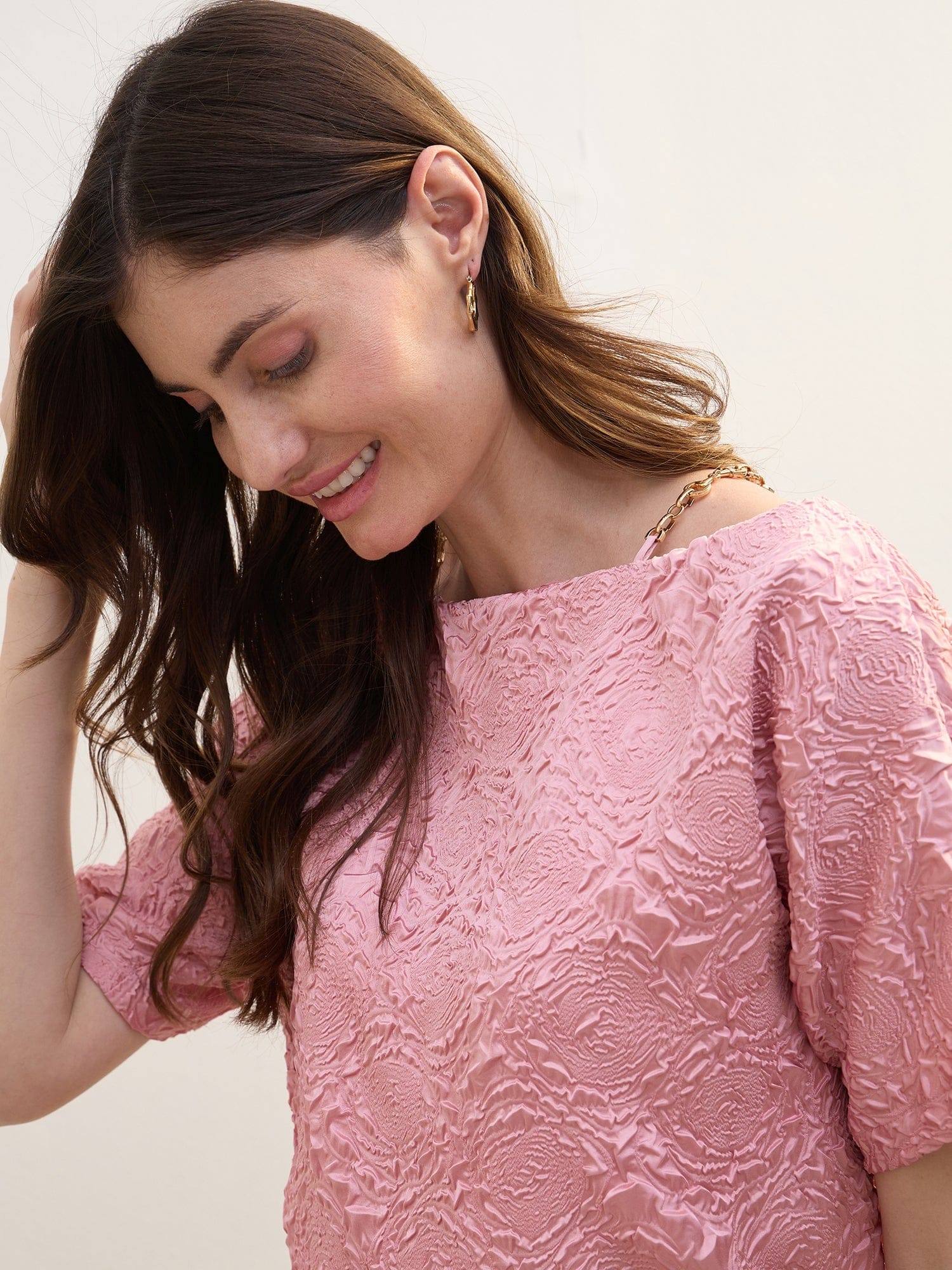 Iconic Women Pink Textured Boat Neck Top