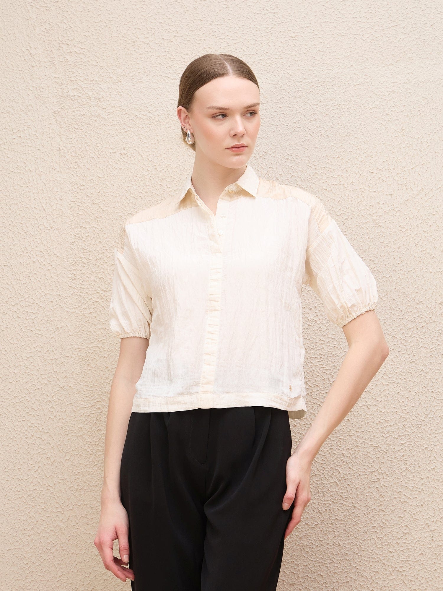 Iconic Women White Crinkled Collar Shirt