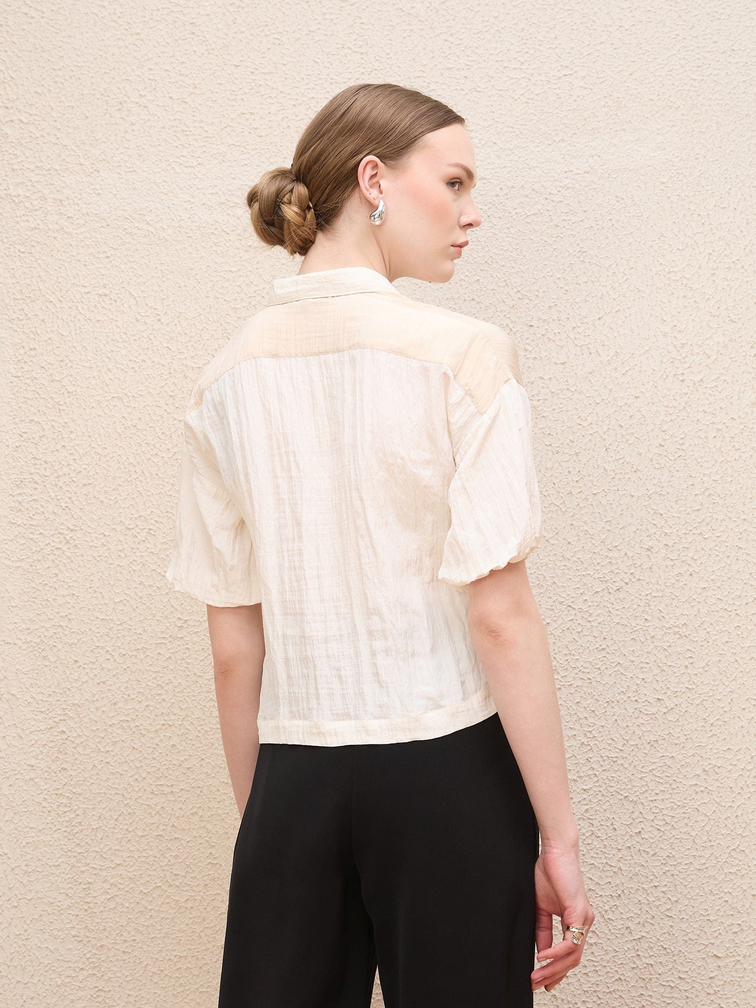 Iconic Women White Crinkled Collar Shirt