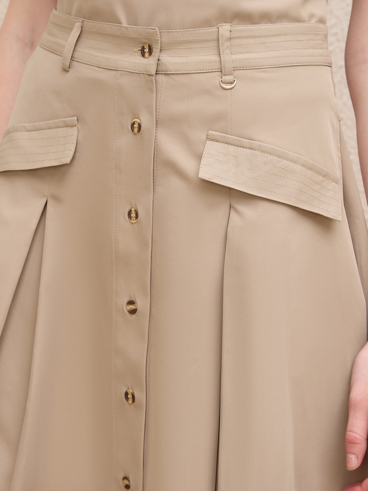 Iconic Women Beige Regular Fit Solid Skirt