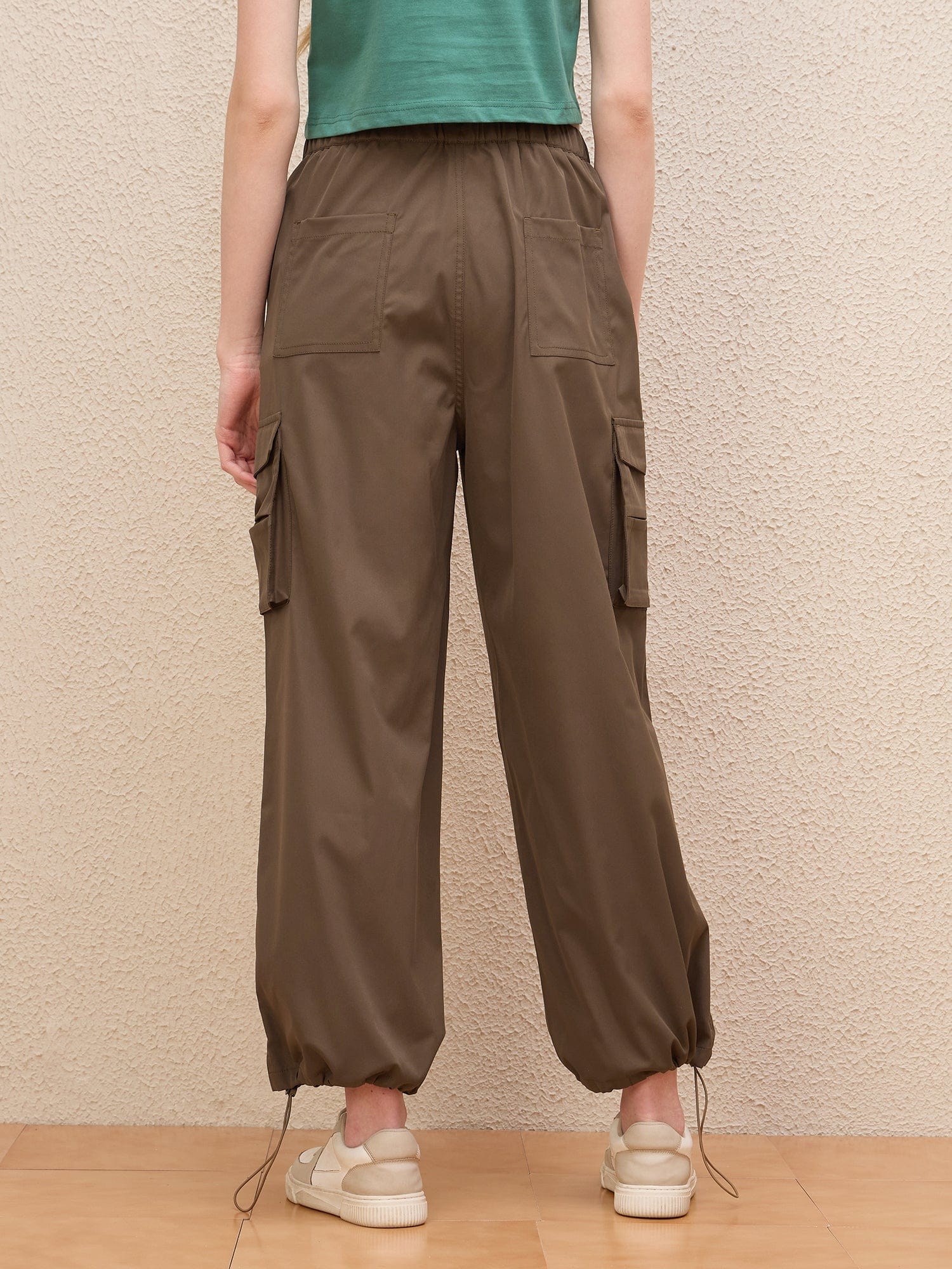 Iconic Women Brown Regular Fit Solid Cargo Trouser