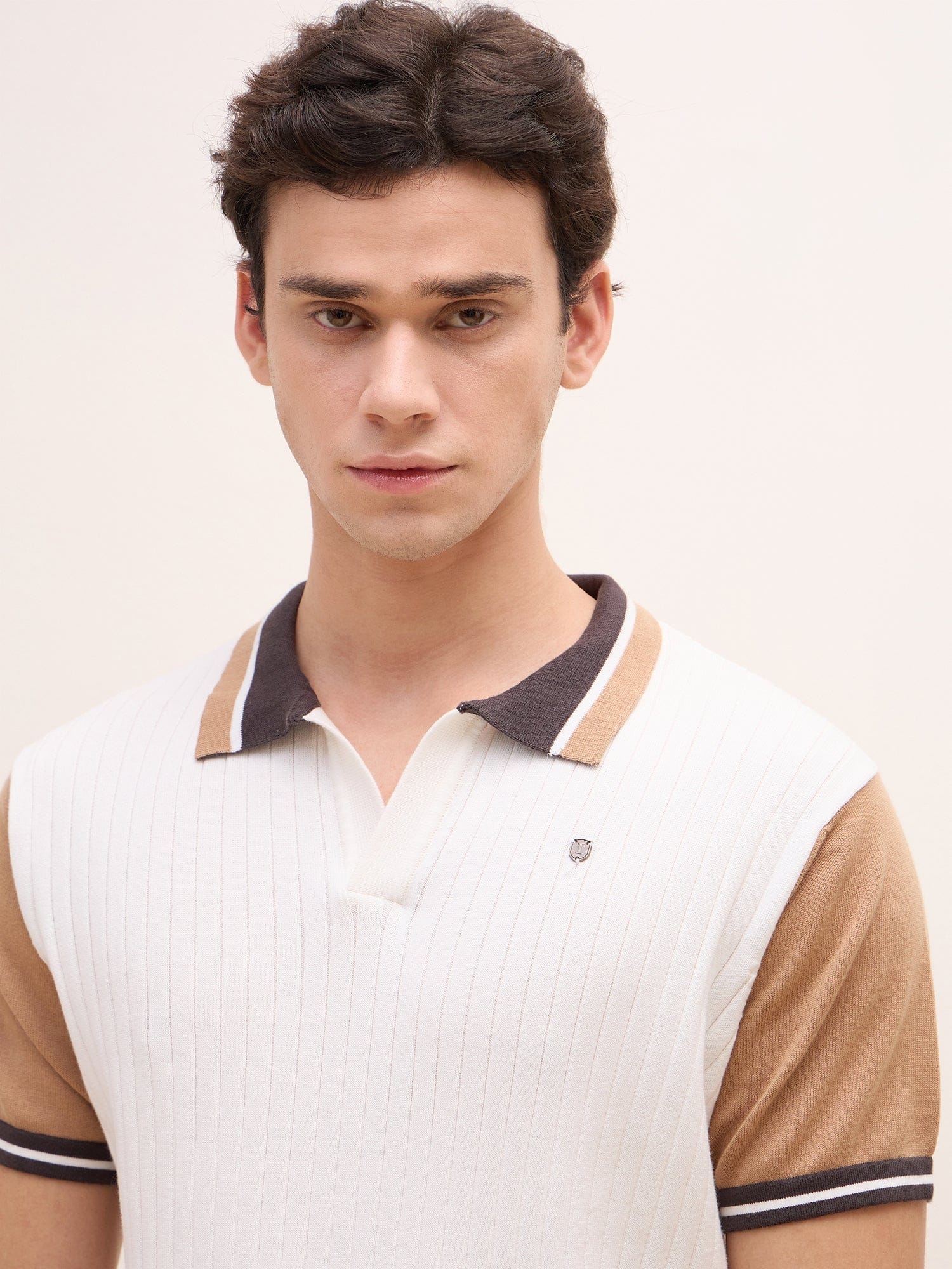 Iconic Men White Solid Polo Tshirt