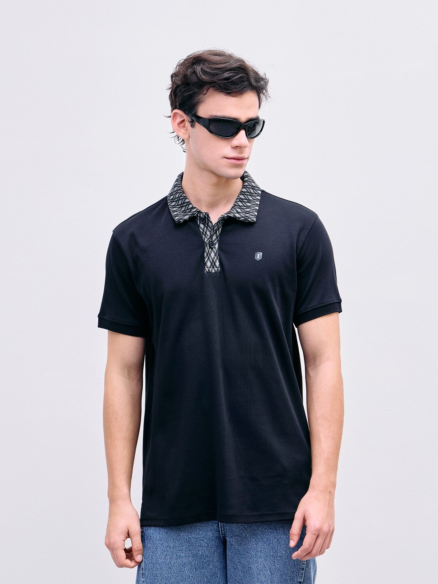 Iconic Men Black Solid Polo Tshirt