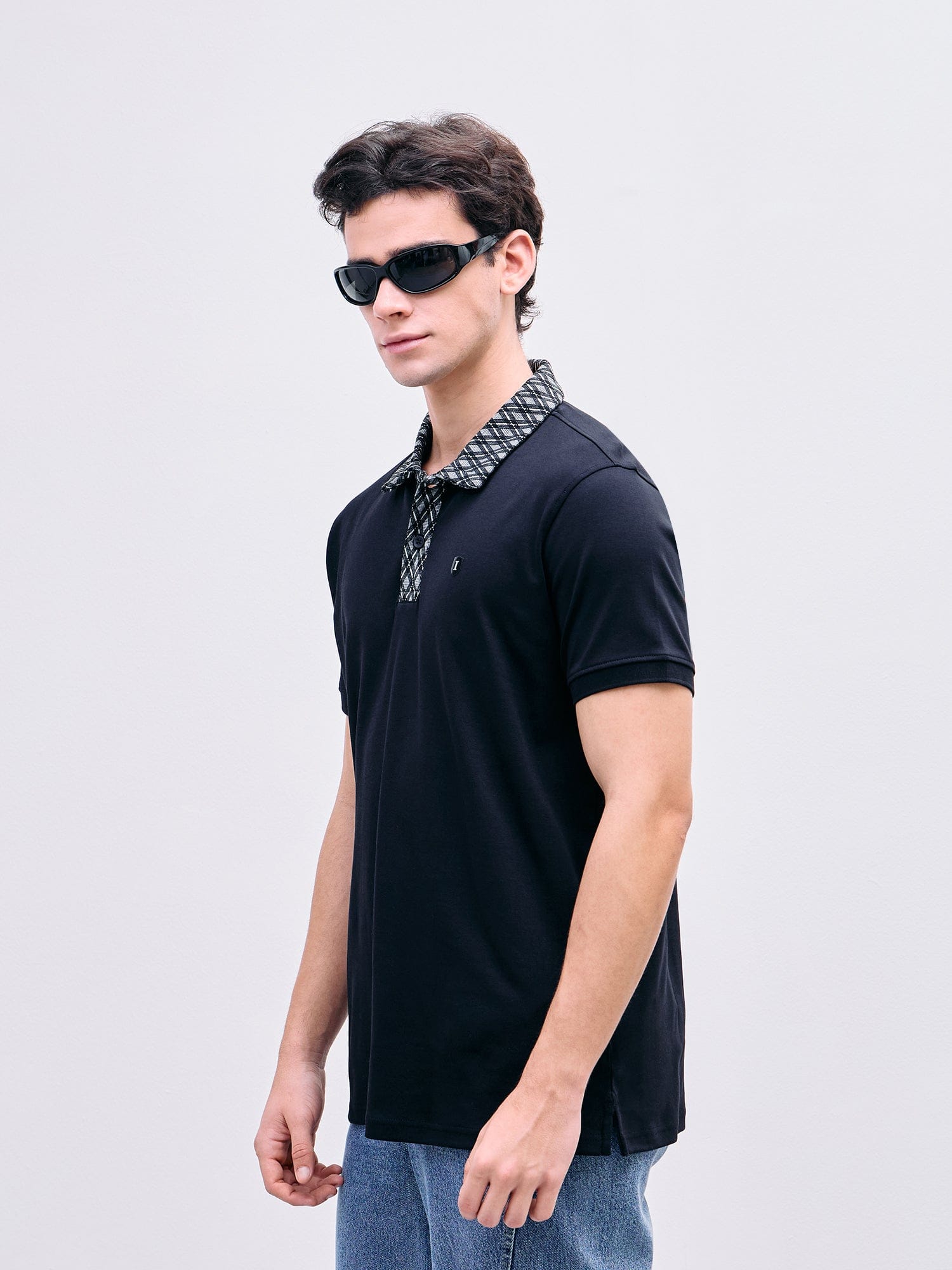 Iconic Men Black Solid Polo Tshirt