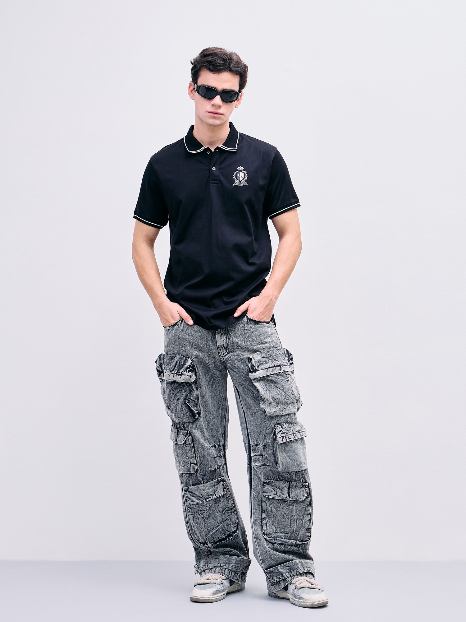 Iconic Men Black Solid Polo Tshirt