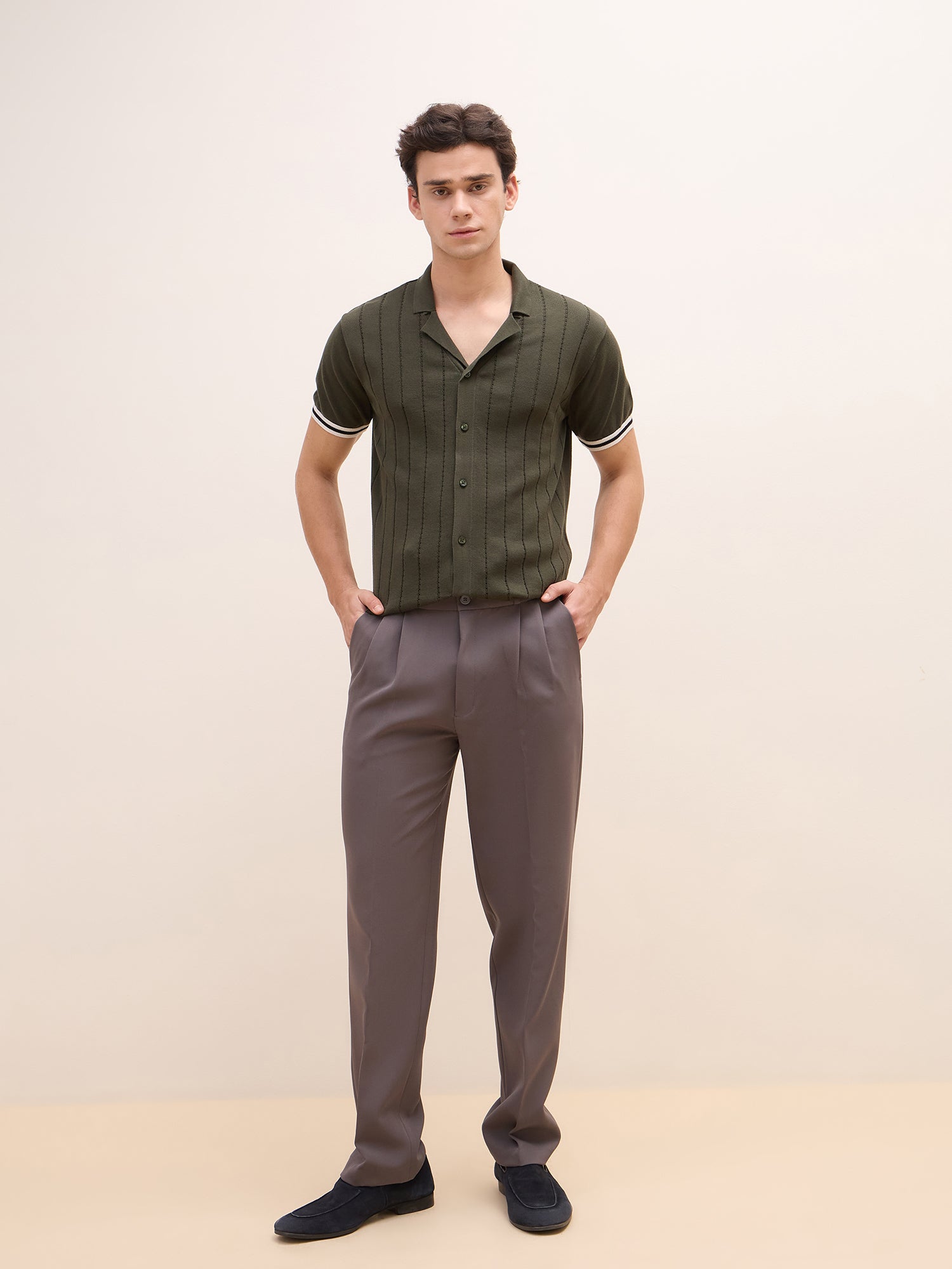 Iconic Men Green Textured Resort Collar Shirt