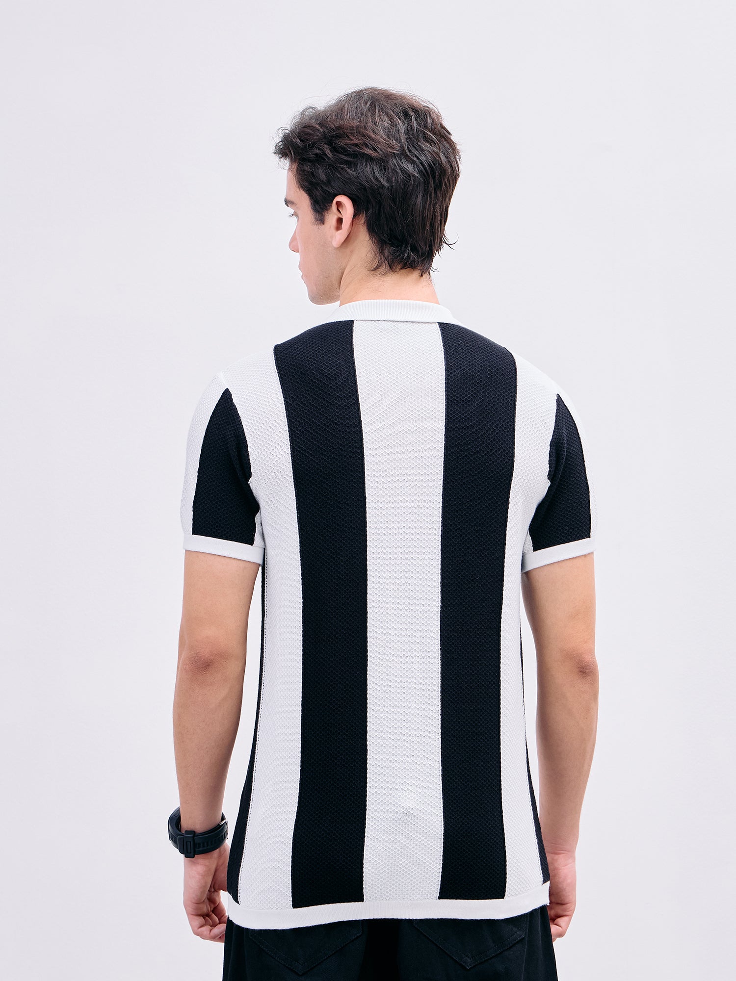 Iconic Men Black Color Block Resort Collar Shirt