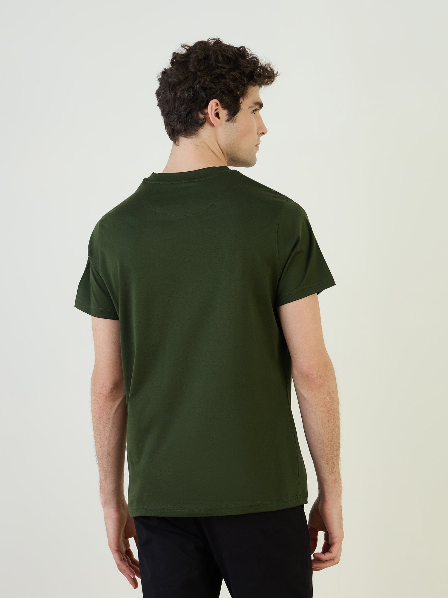 Iconic Men Green Graphic Crew Neck TShirt