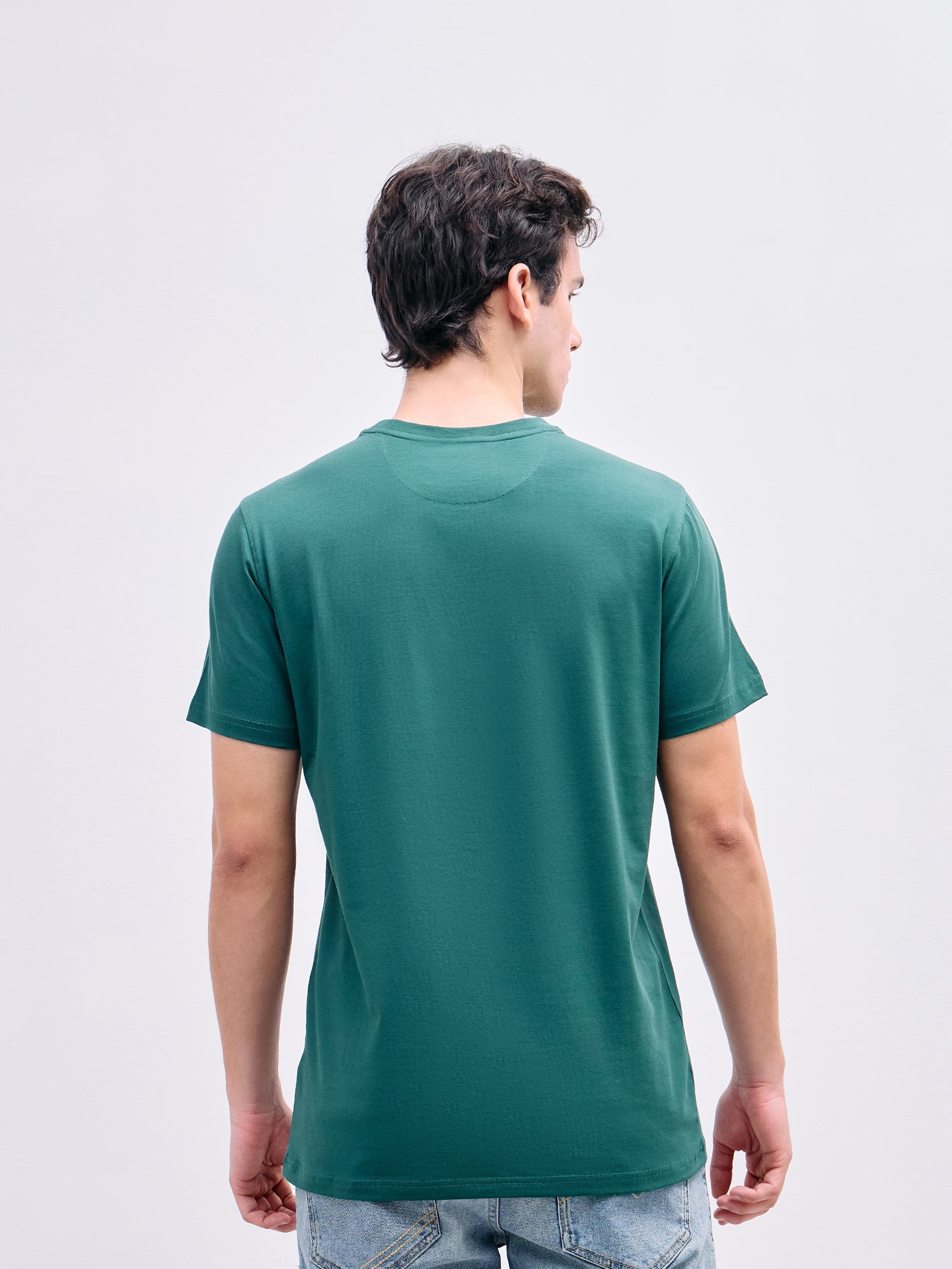 Iconic Men Green Graphic Crew Neck Tshirt