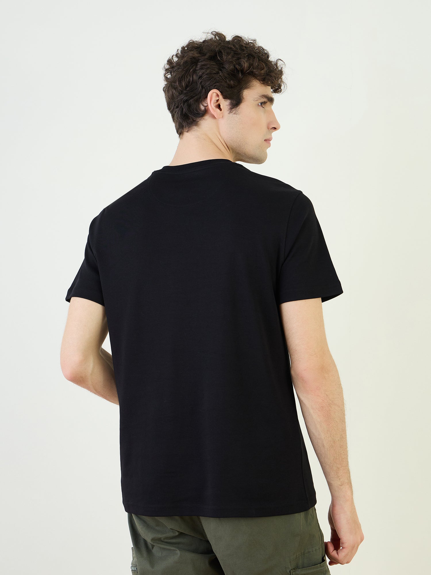 Iconic Men Black Round Neck TShirt