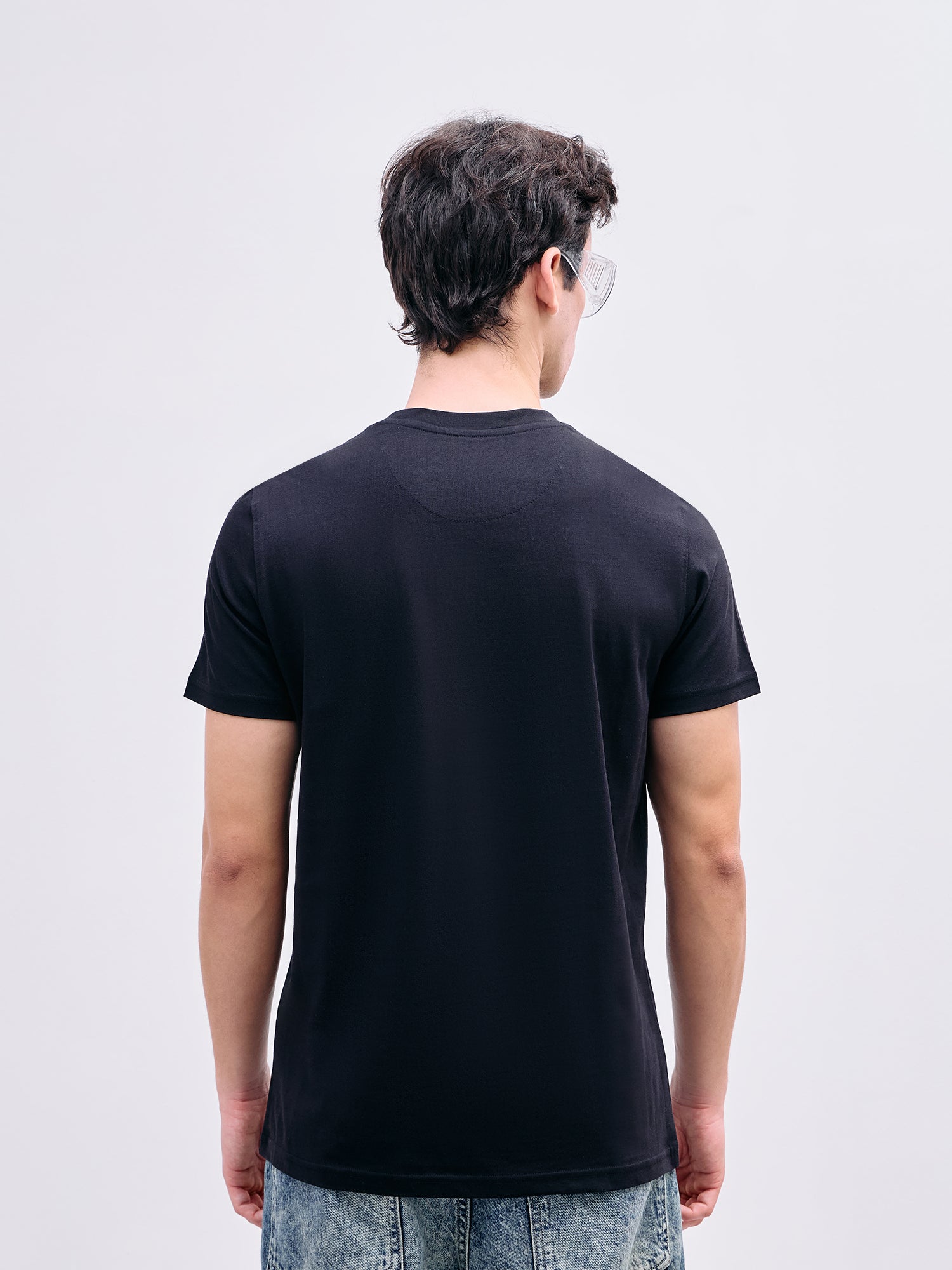 Iconic Men Black Graphic Crew Neck Tshirt