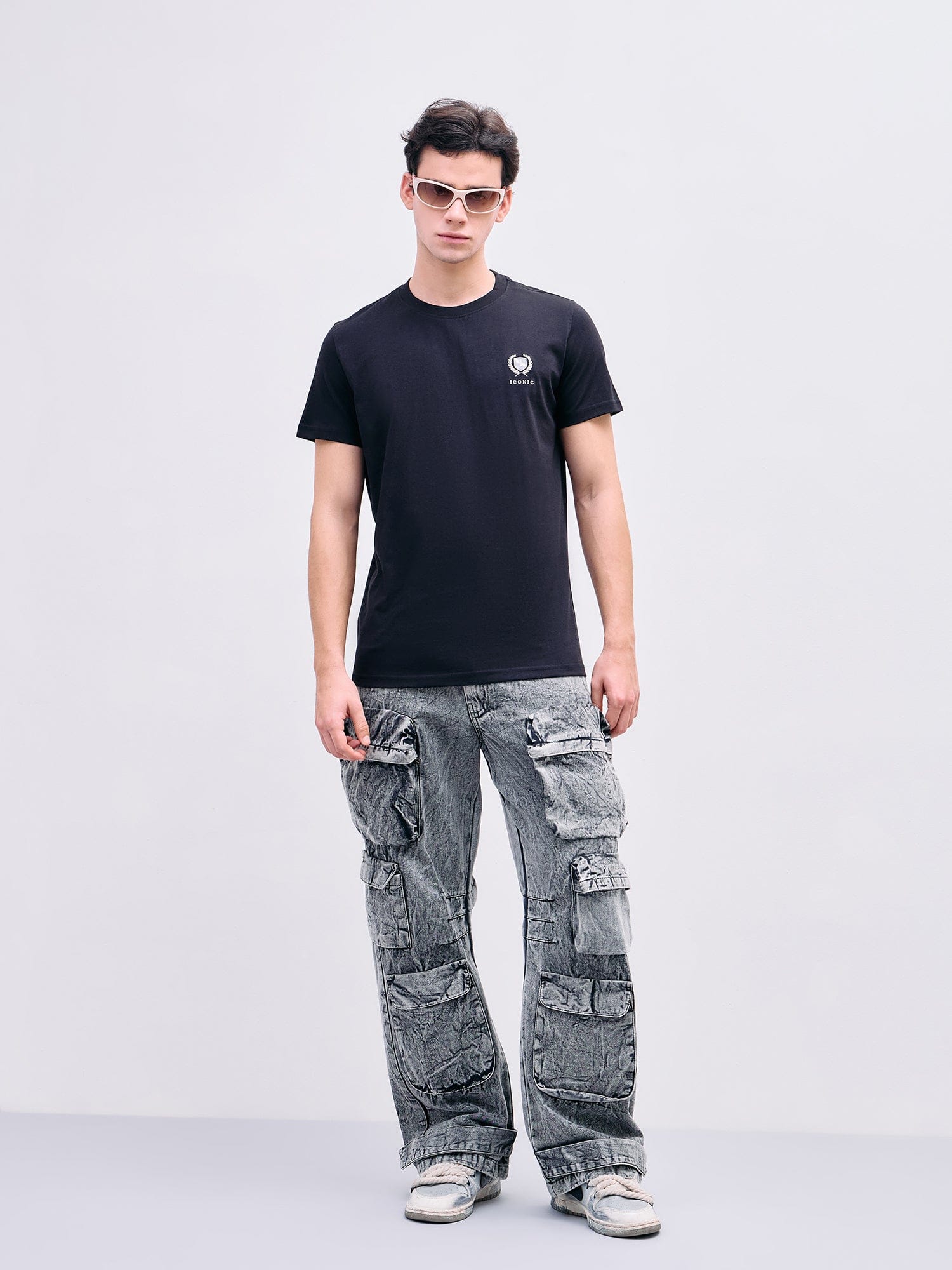 Iconic Men Black Crew Neck Tshirt