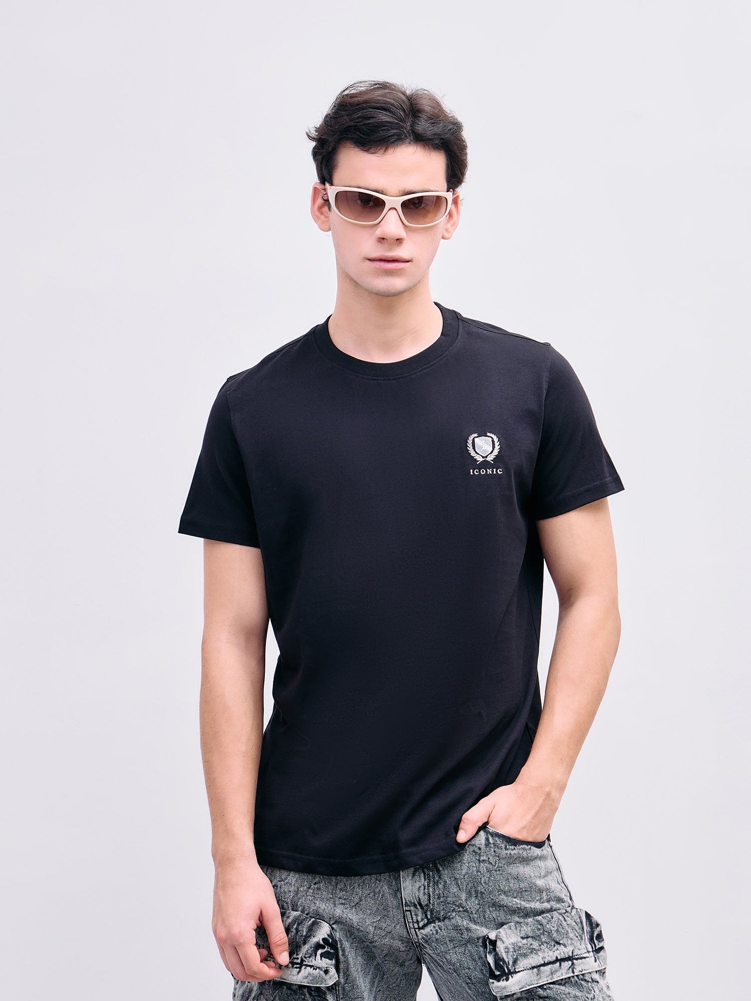 Iconic Men Black Crew Neck Tshirt