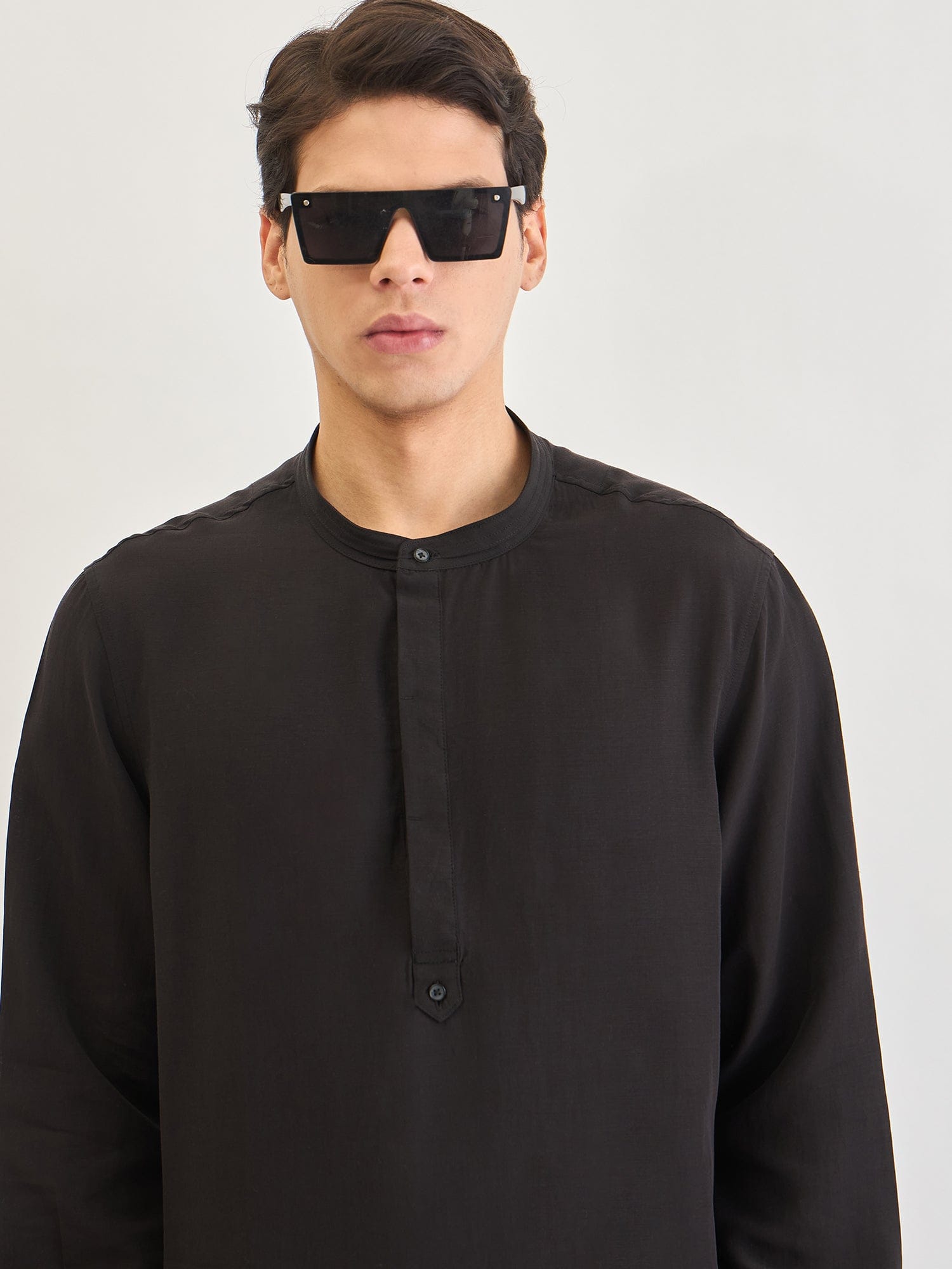 Antony Morato Men Black Solid Mandarin Collar Shirt