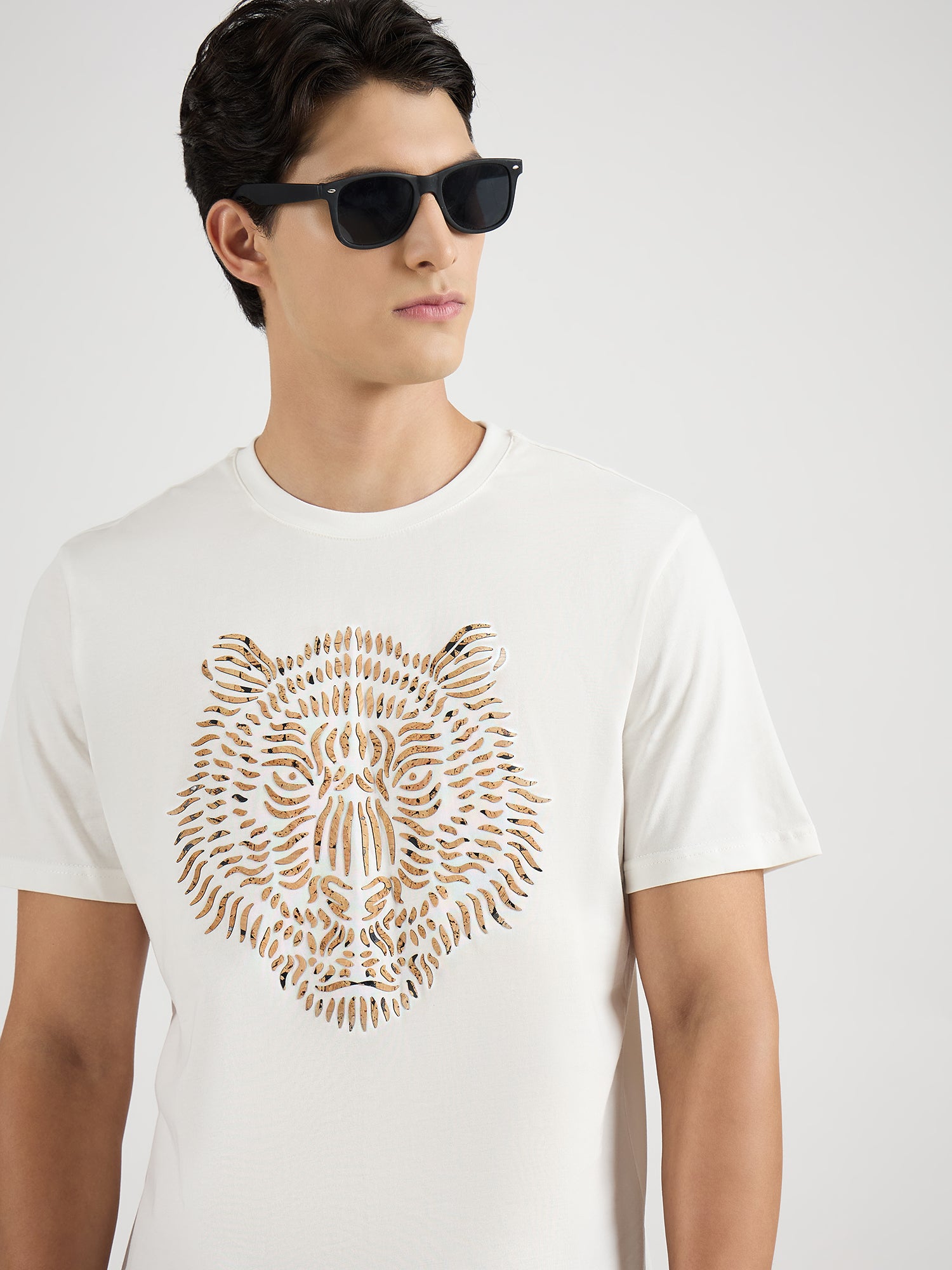 Antony Morato Men Cream Placement Print Round Neck Tshirt