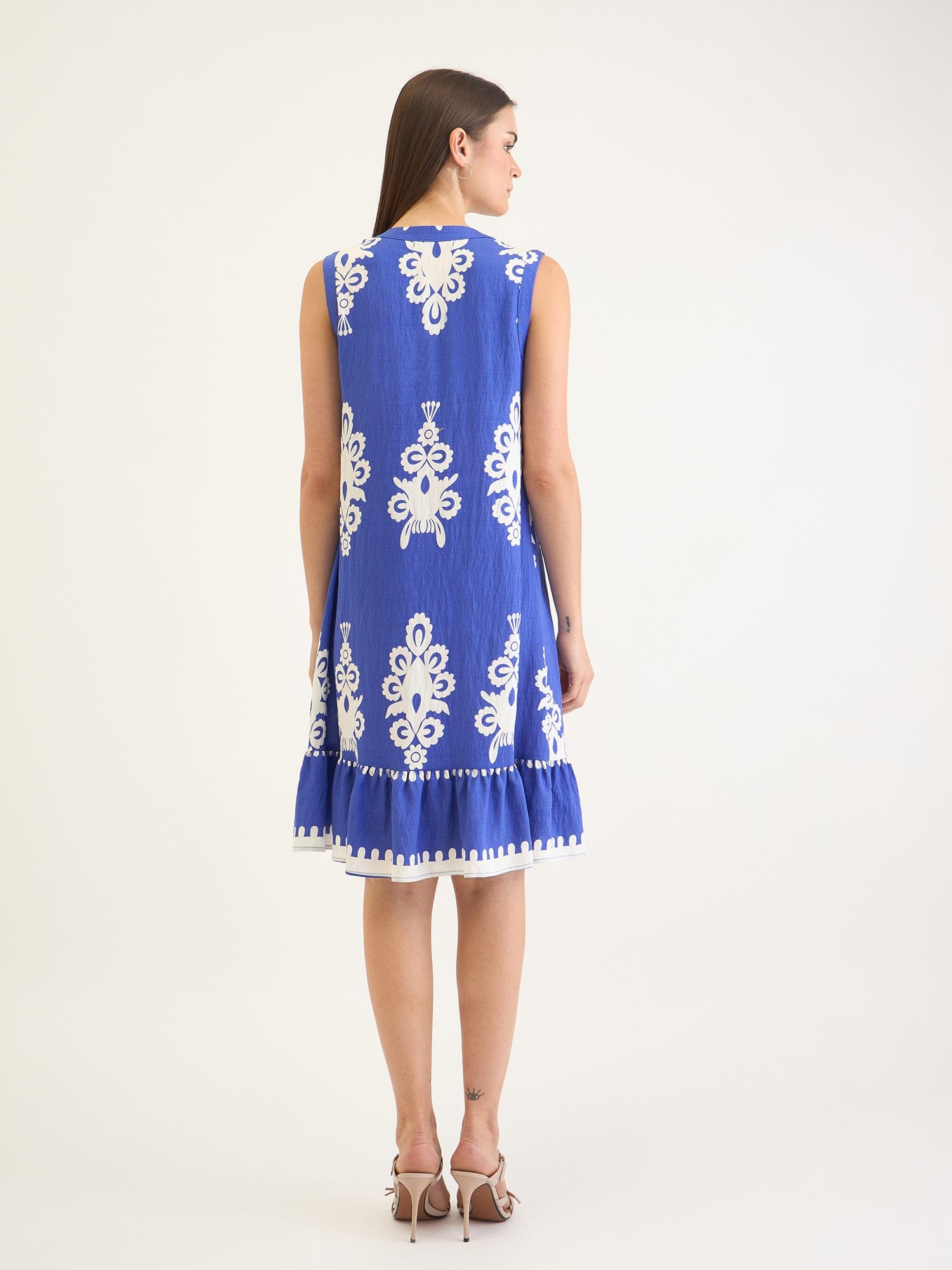 Elle Women Blue Printed V Neck Dress